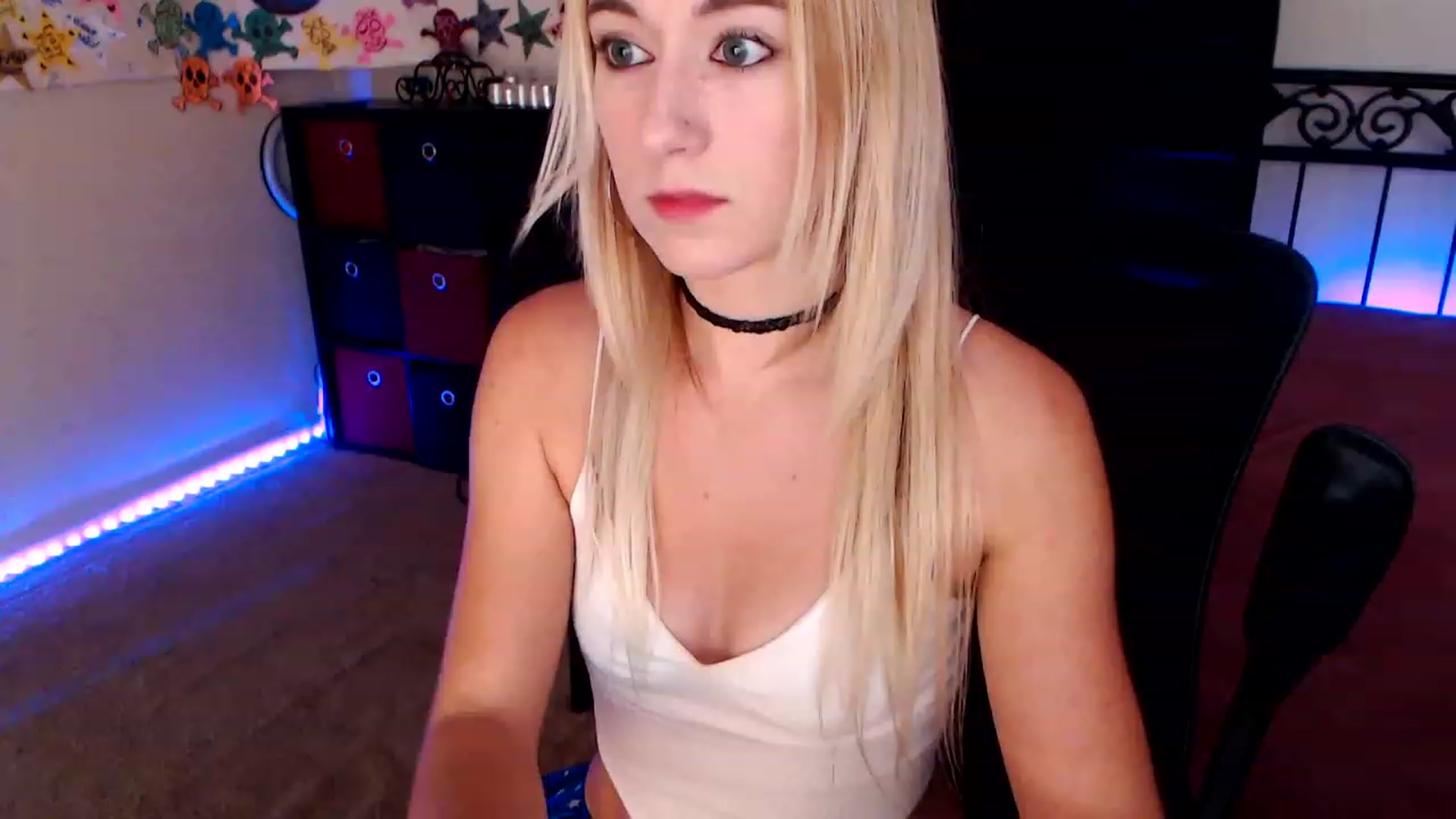 Gallery image thumbnail from SouthernSkye's myfreecams stream on, 03/26/2023, 04:14 image 1 of 20