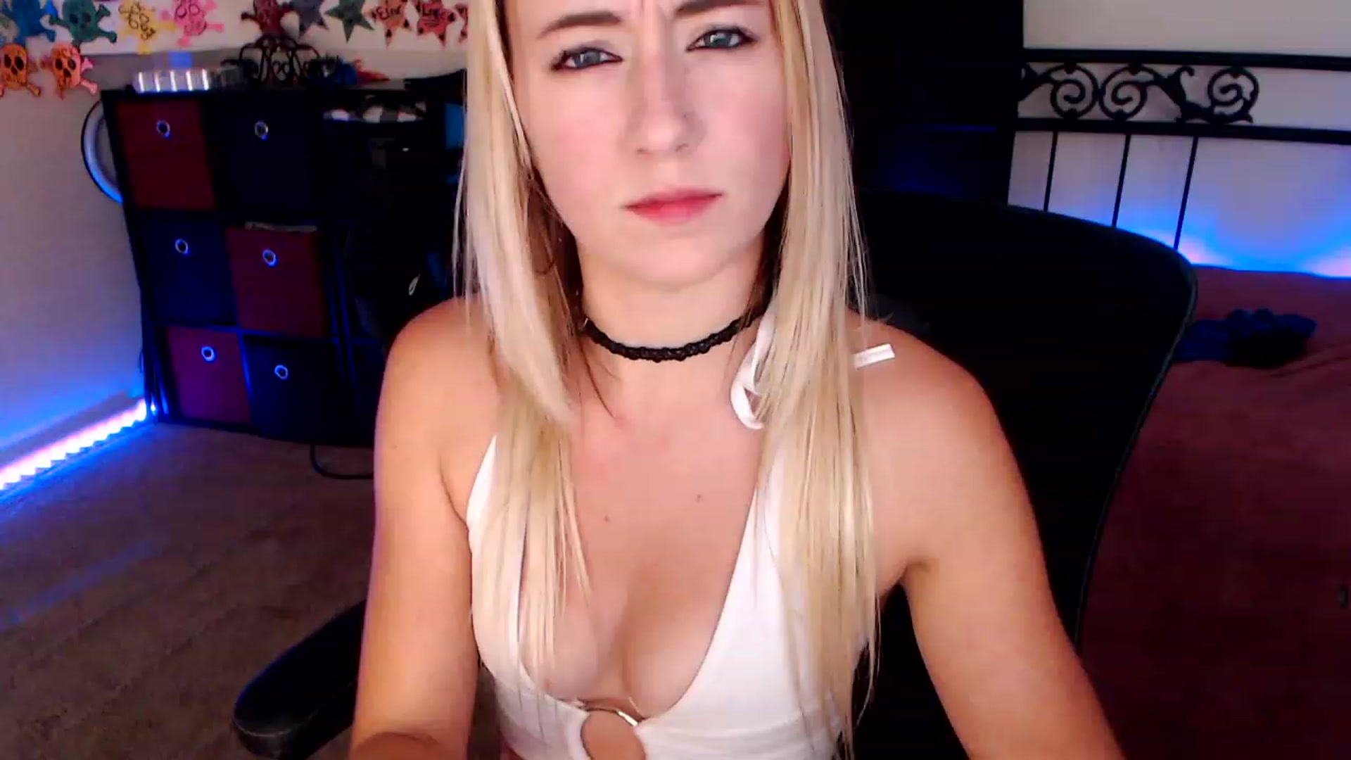 Gallery image thumbnail from SouthernSkye's myfreecams stream on, 03/29/2023, 05:33 image 4 of 20