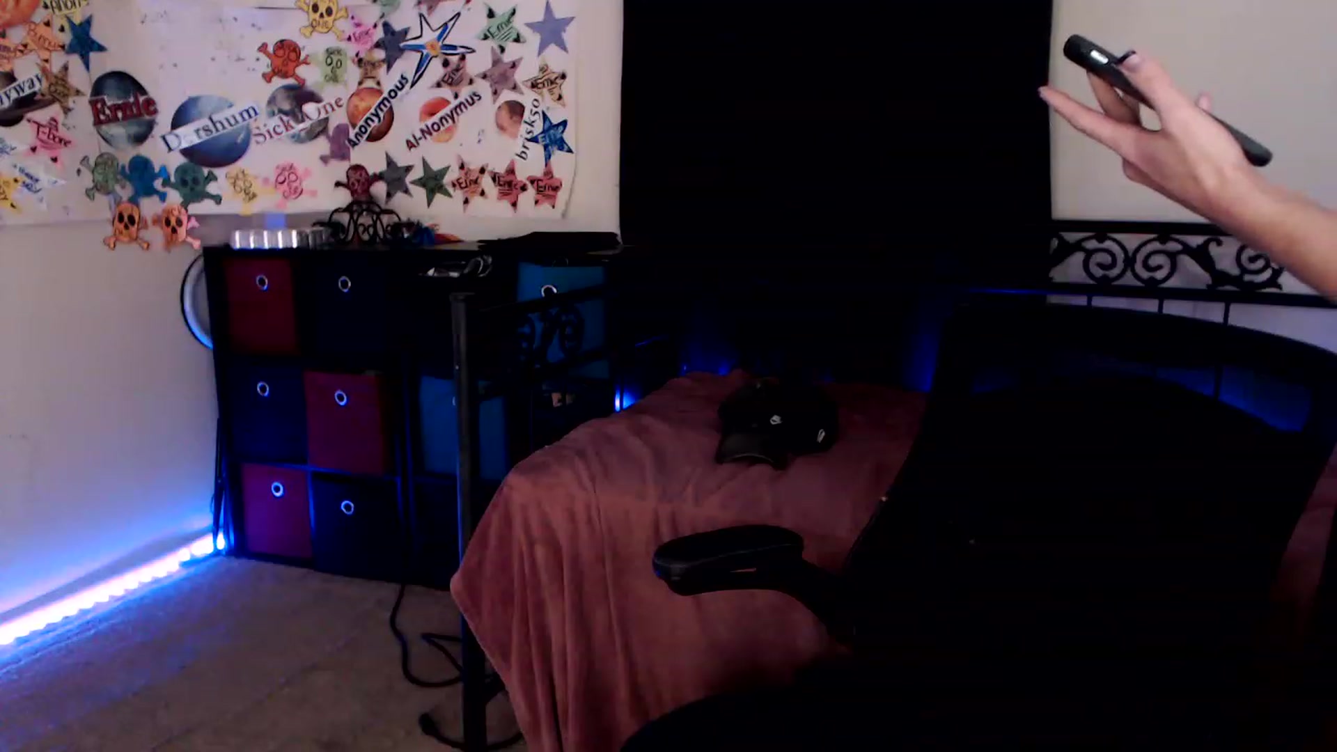 Gallery image thumbnail from SouthernSkye's myfreecams stream on, 04/01/2023, 08:48 image 10 of 20