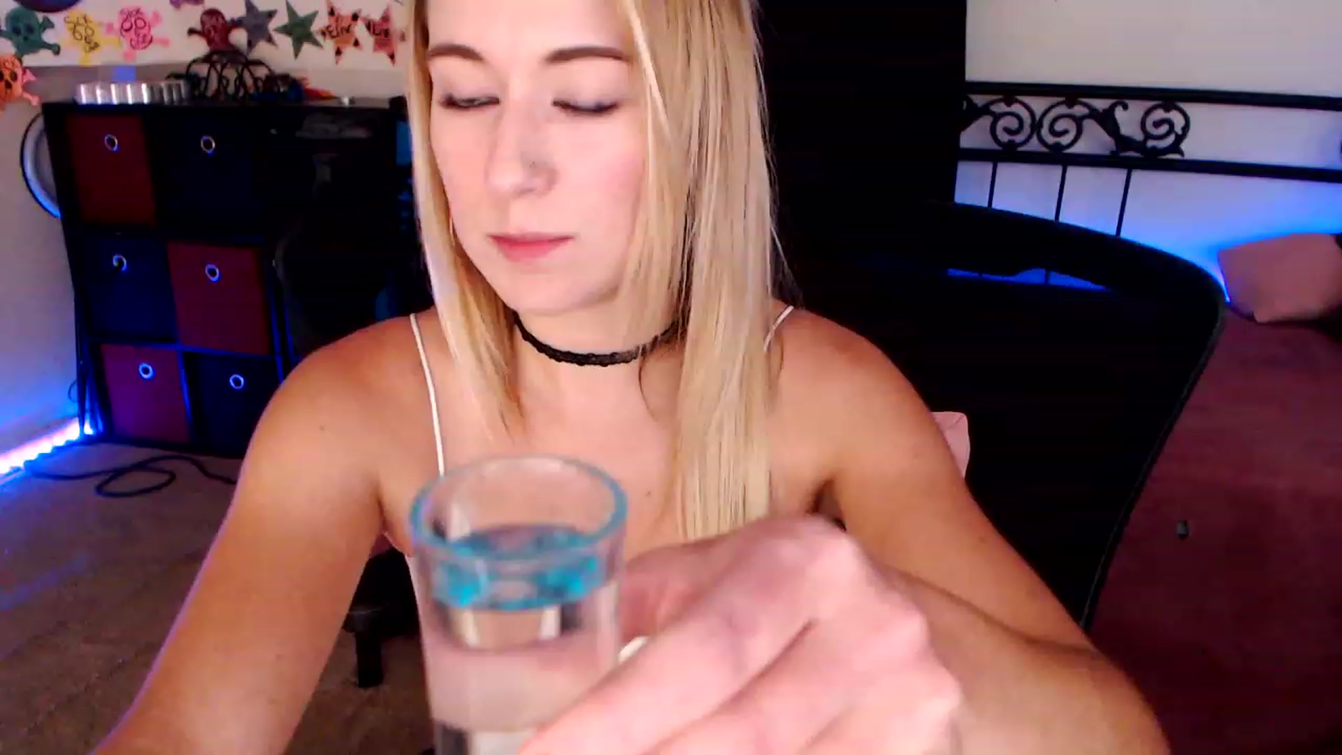 Gallery image thumbnail from SouthernSkye's myfreecams stream on, 04/12/2023, 05:02 image 19 of 20