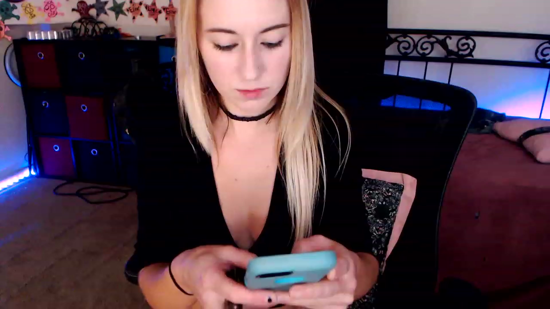 Gallery image thumbnail from SouthernSkye's myfreecams stream on, 04/13/2023, 07:18 image 6 of 20