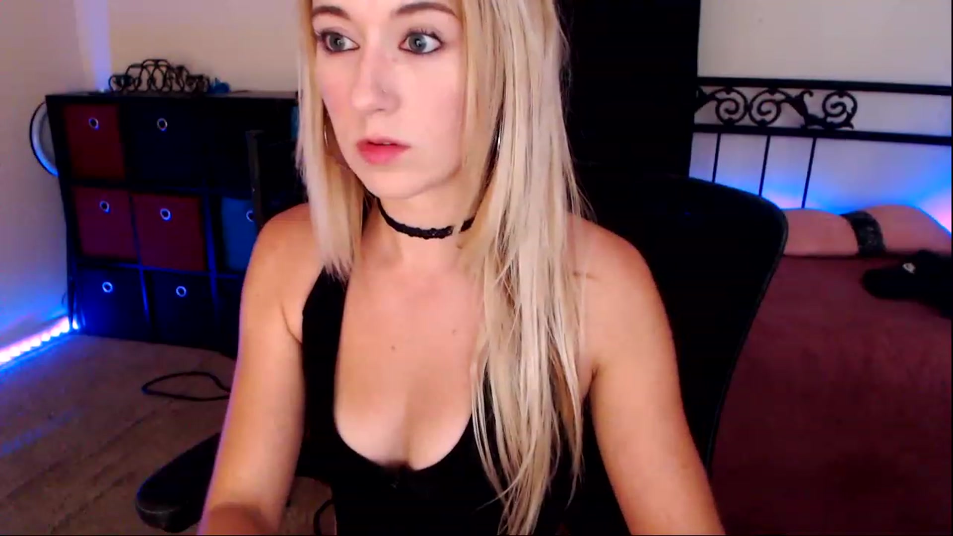 Gallery image thumbnail from SouthernSkye's myfreecams stream on, 05/01/2023, 04:38 image 19 of 20