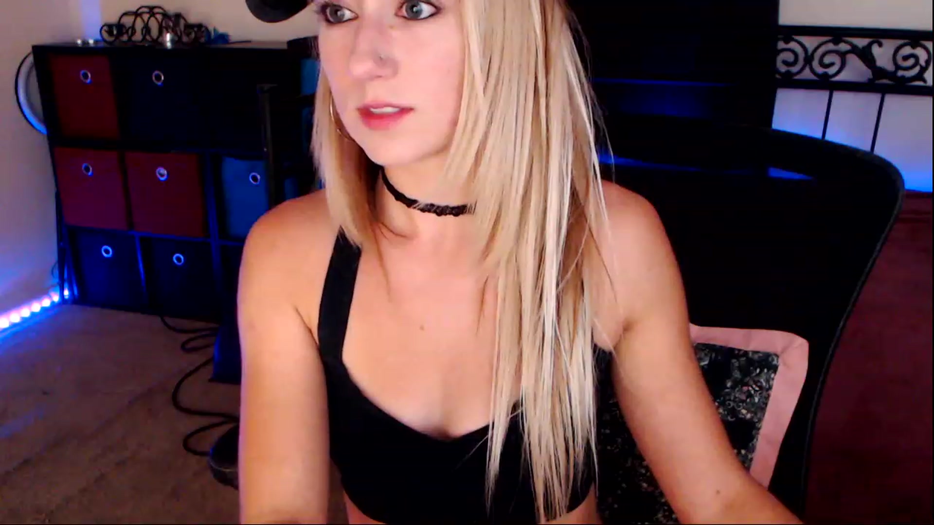 Gallery image thumbnail from SouthernSkye's myfreecams stream on, 05/05/2023, 06:43 image 20 of 20