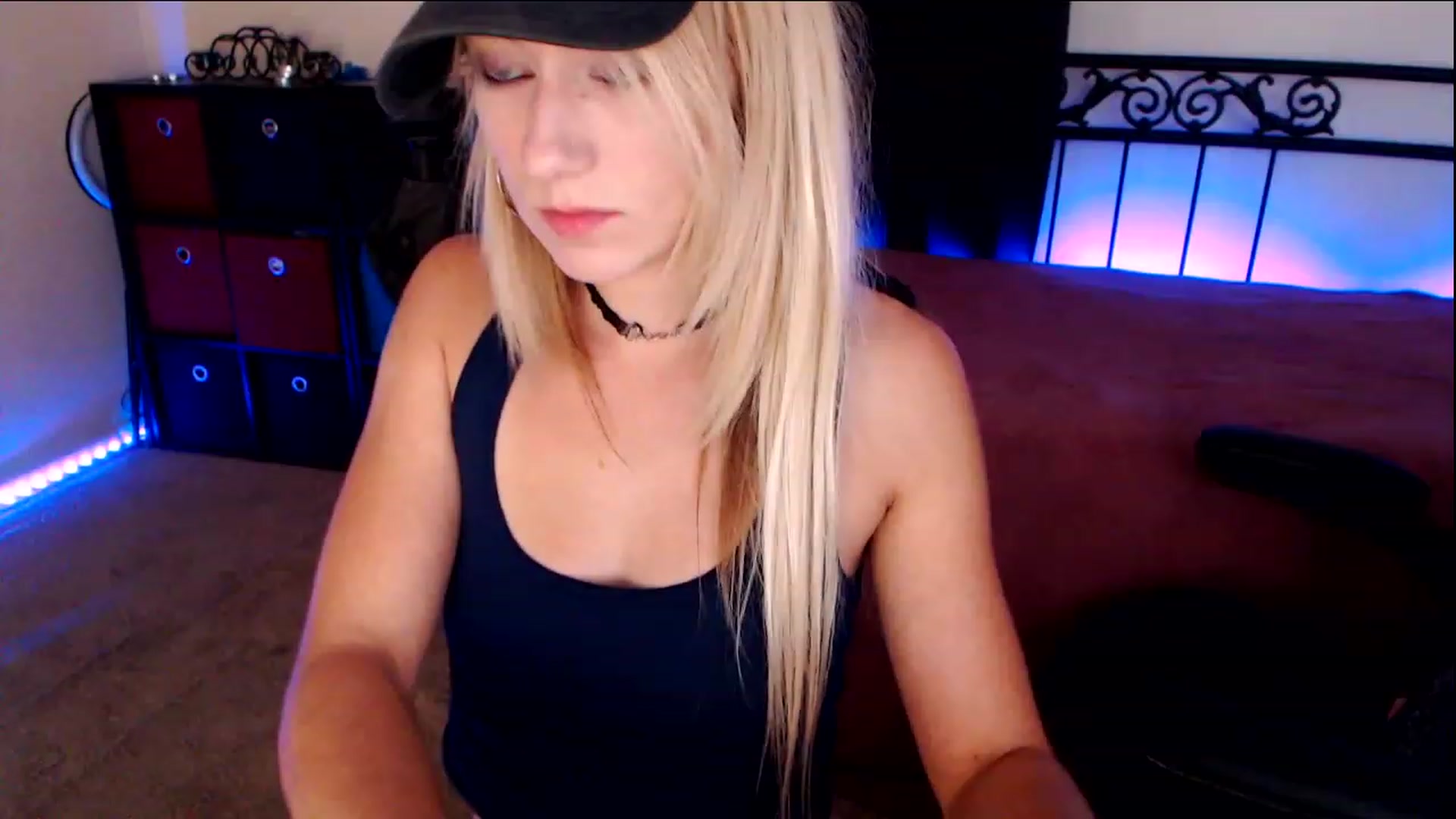 Gallery image thumbnail from SouthernSkye's myfreecams stream on, 05/08/2023, 07:37 image 20 of 20