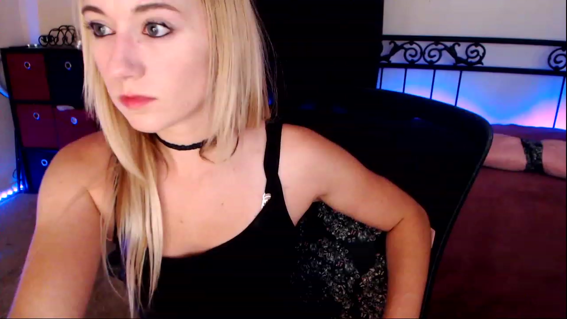Gallery image thumbnail from SouthernSkye's myfreecams stream on, 05/09/2023, 07:07 image 6 of 20