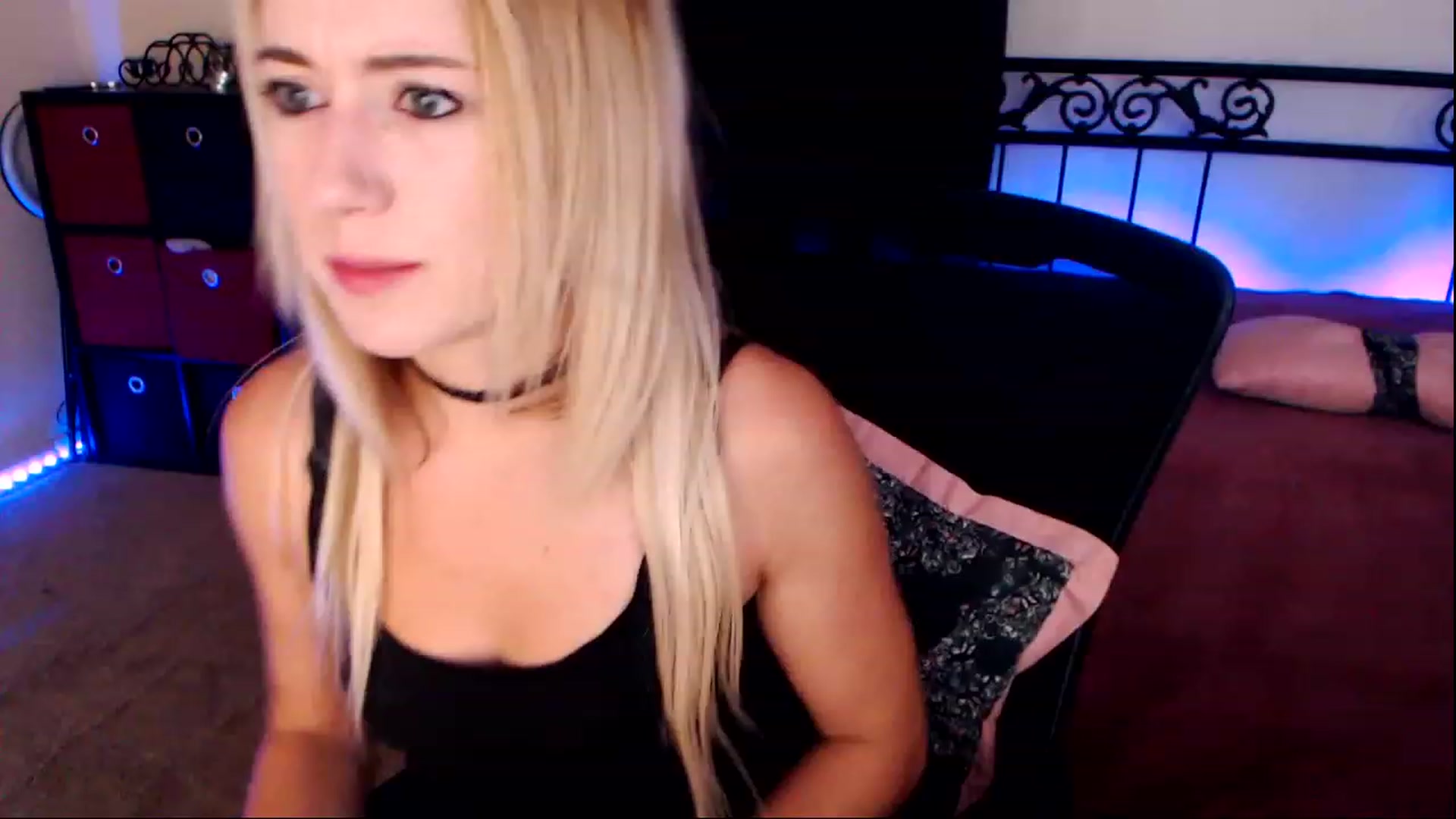 Gallery image thumbnail from SouthernSkye's myfreecams stream on, 05/09/2023, 07:07 image 1 of 20