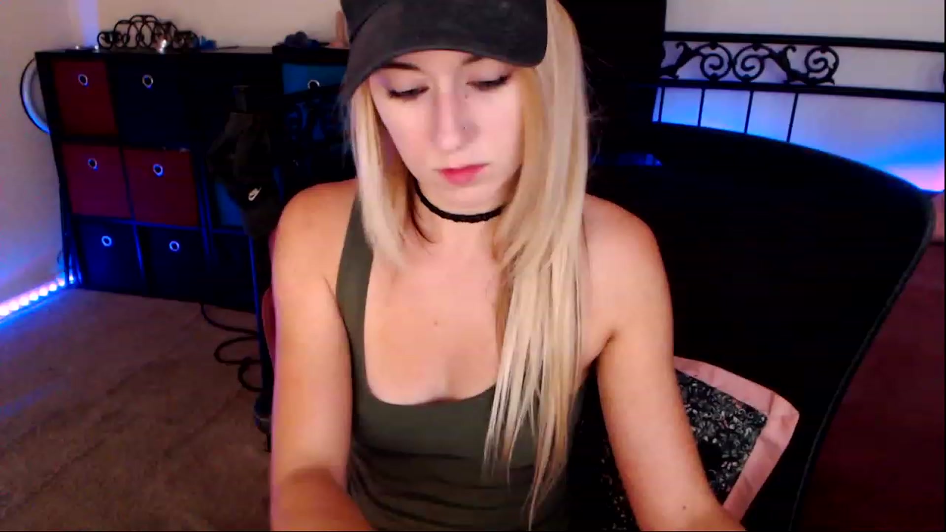 Gallery image thumbnail from SouthernSkye's myfreecams stream on, 05/11/2023, 06:37 image 18 of 20