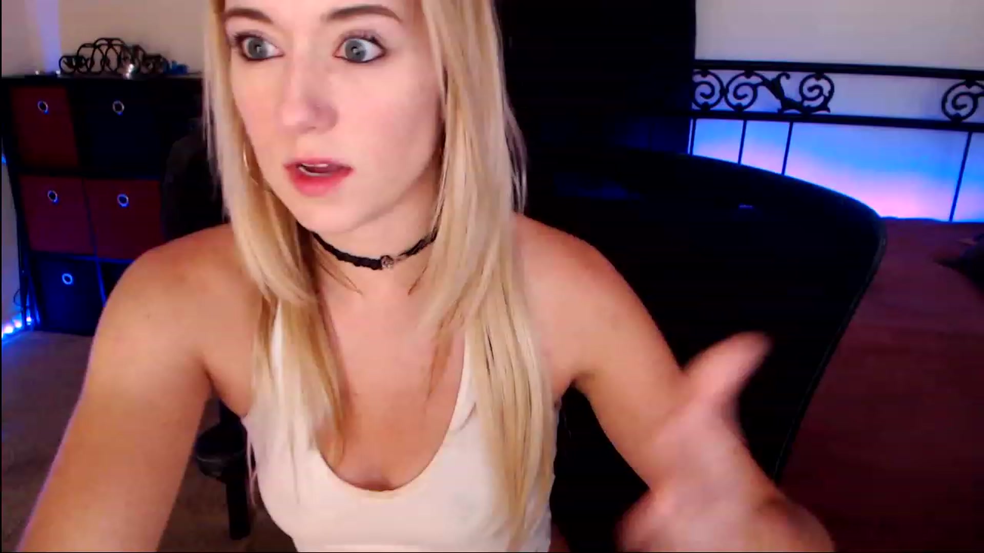 Gallery image thumbnail from SouthernSkye's myfreecams stream on, 05/12/2023, 05:27 image 4 of 20