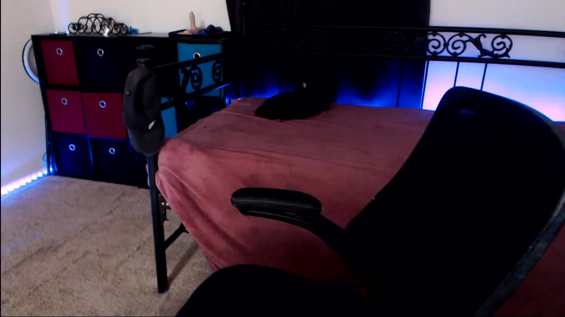 Gallery image thumbnail from SouthernSkye's myfreecams stream on, 05/12/2023, 05:27 image 13 of 20