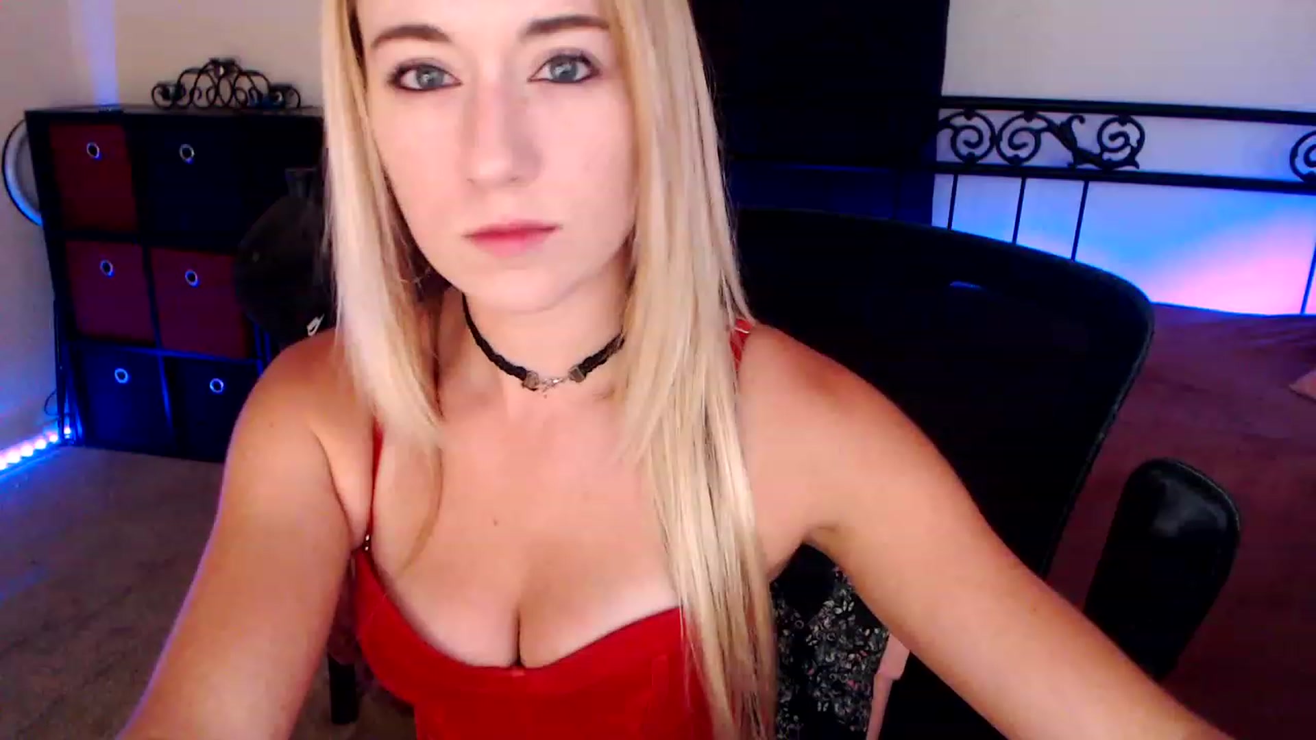 Gallery image thumbnail from SouthernSkye's myfreecams stream on, 05/22/2023, 05:26 image 8 of 20