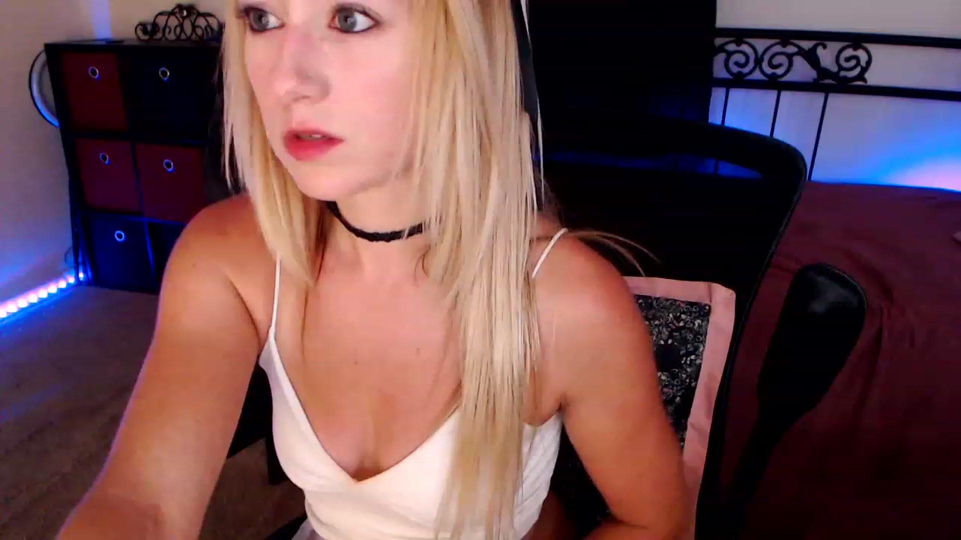 Gallery image thumbnail from SouthernSkye's myfreecams stream on, 05/23/2023, 05:50 image 17 of 20