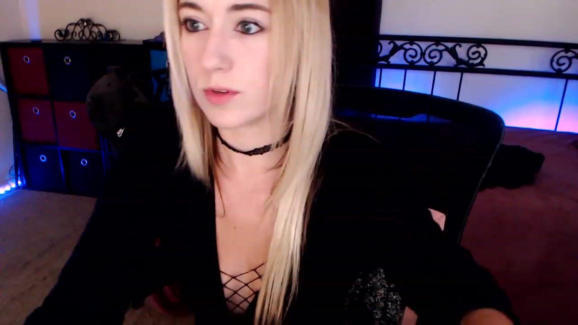 Gallery image thumbnail from SouthernSkye's myfreecams stream on, 05/26/2023, 05:26 image 9 of 20