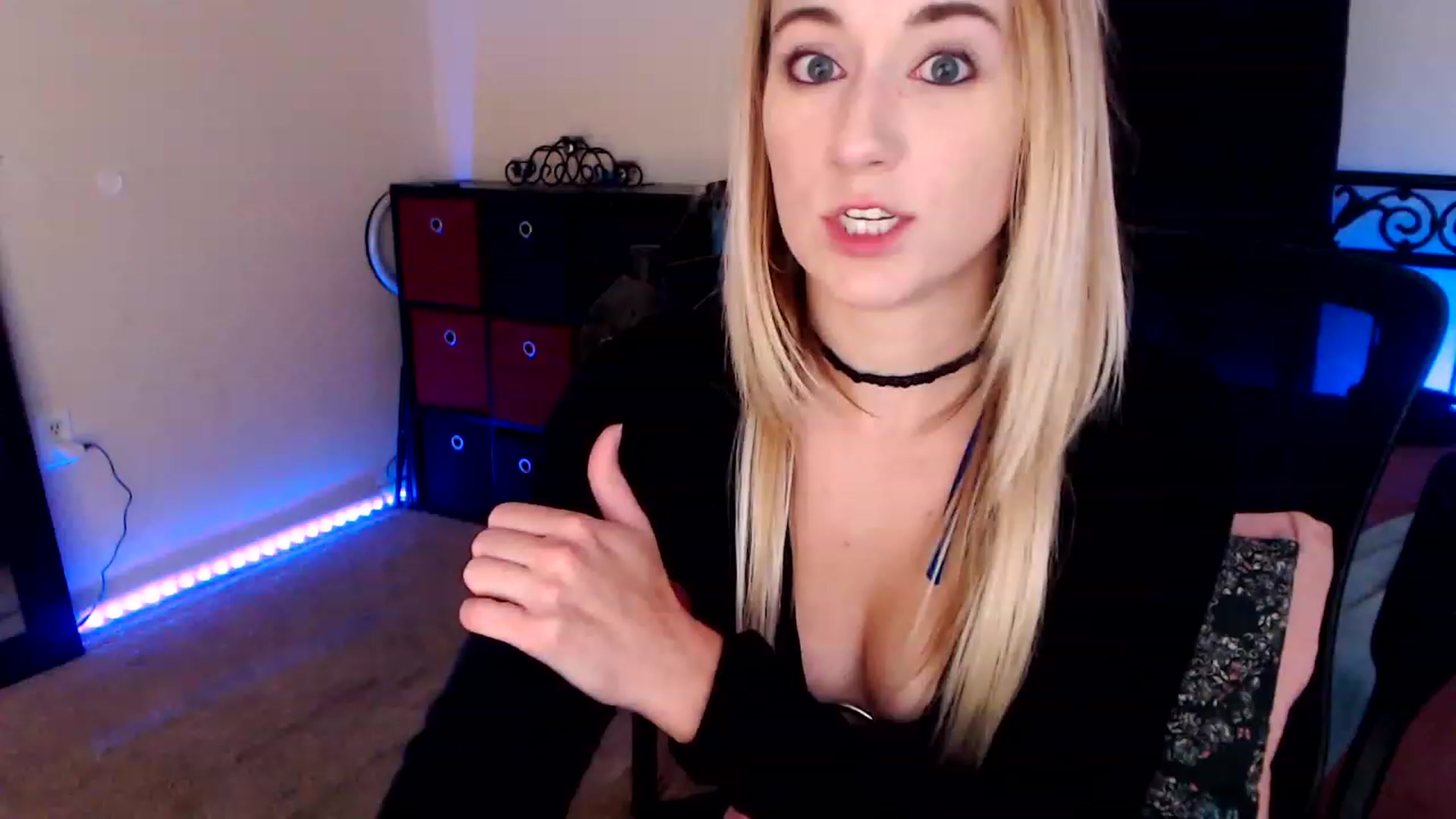Gallery image thumbnail from SouthernSkye's myfreecams stream on, 06/06/2023, 07:22 image 9 of 20