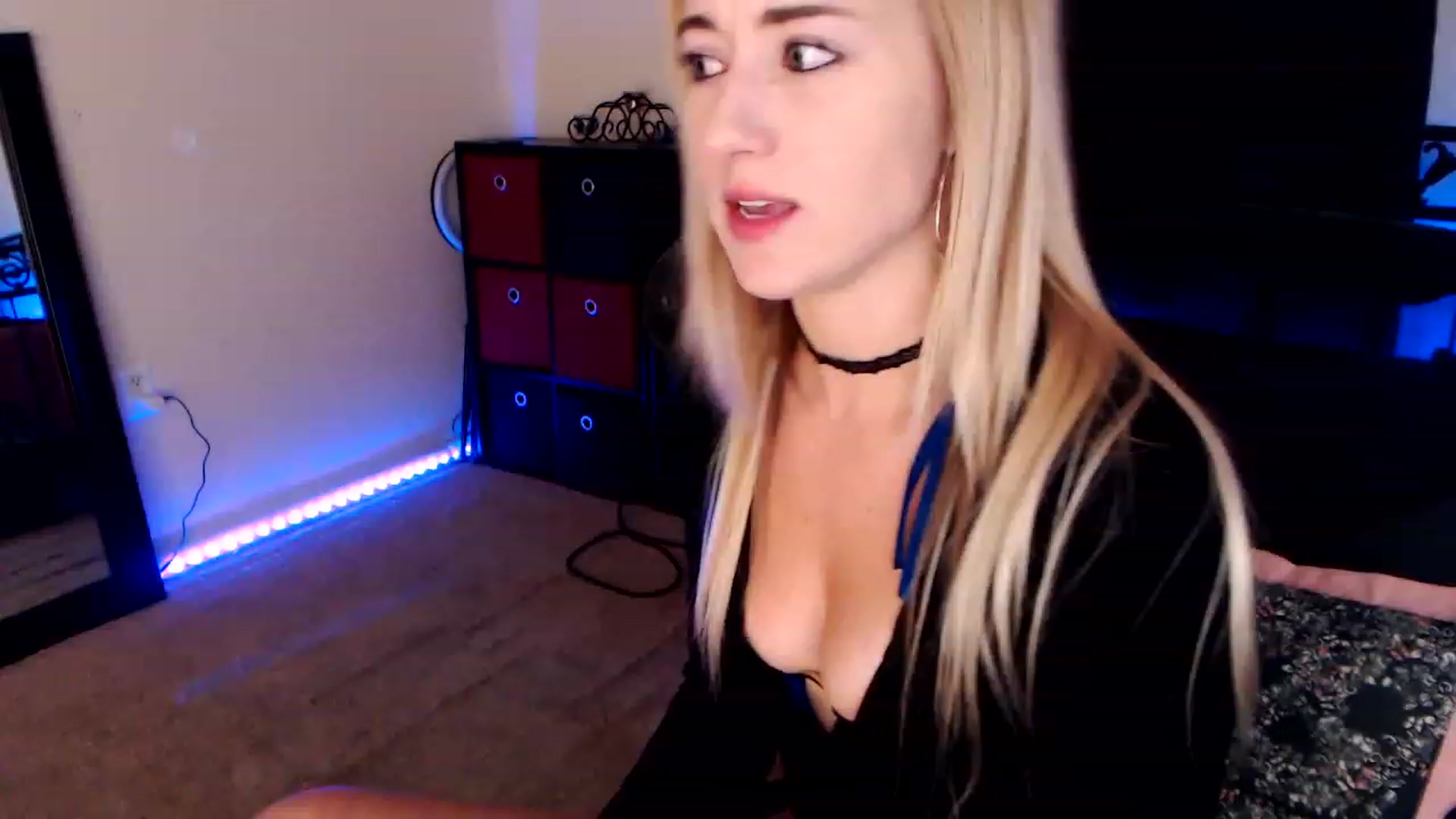 Gallery image thumbnail from SouthernSkye's myfreecams stream on, 06/06/2023, 07:22 image 13 of 20