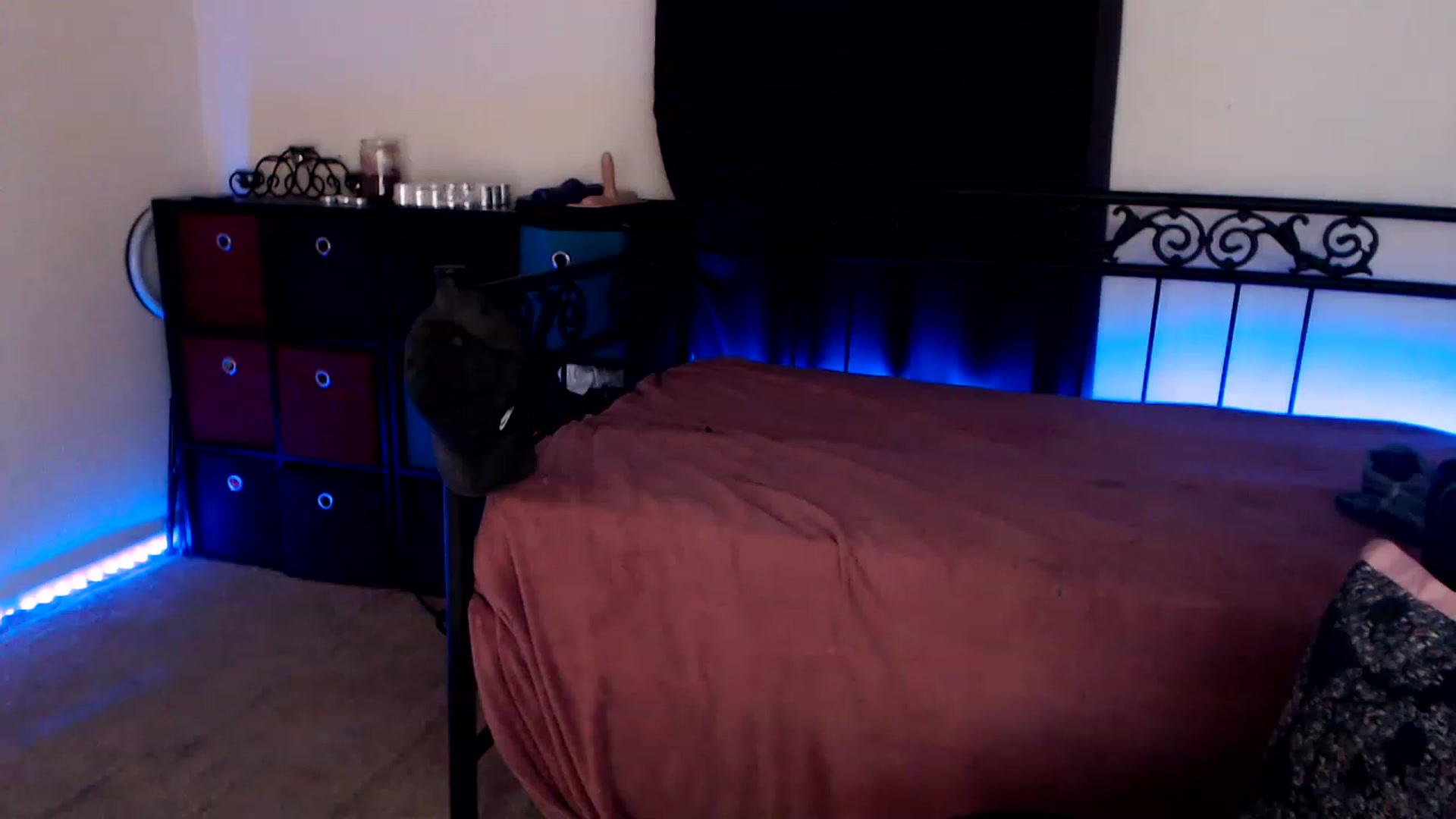Gallery image thumbnail from SouthernSkye's myfreecams stream on, 07/27/2023, 04:54 image 13 of 20