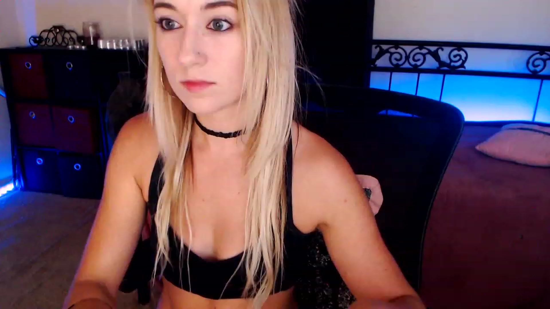Gallery image thumbnail from SouthernSkye's myfreecams stream on, 07/28/2023, 06:23 image 6 of 20