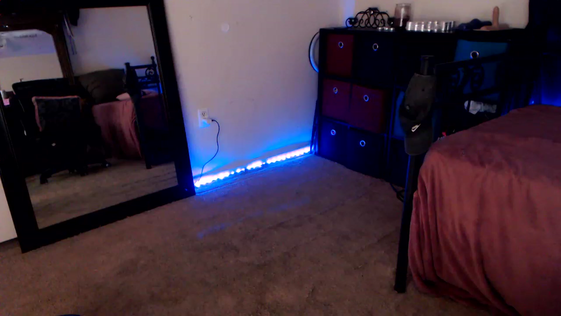Gallery image thumbnail from SouthernSkye's myfreecams stream on, 07/28/2023, 06:23 image 18 of 20