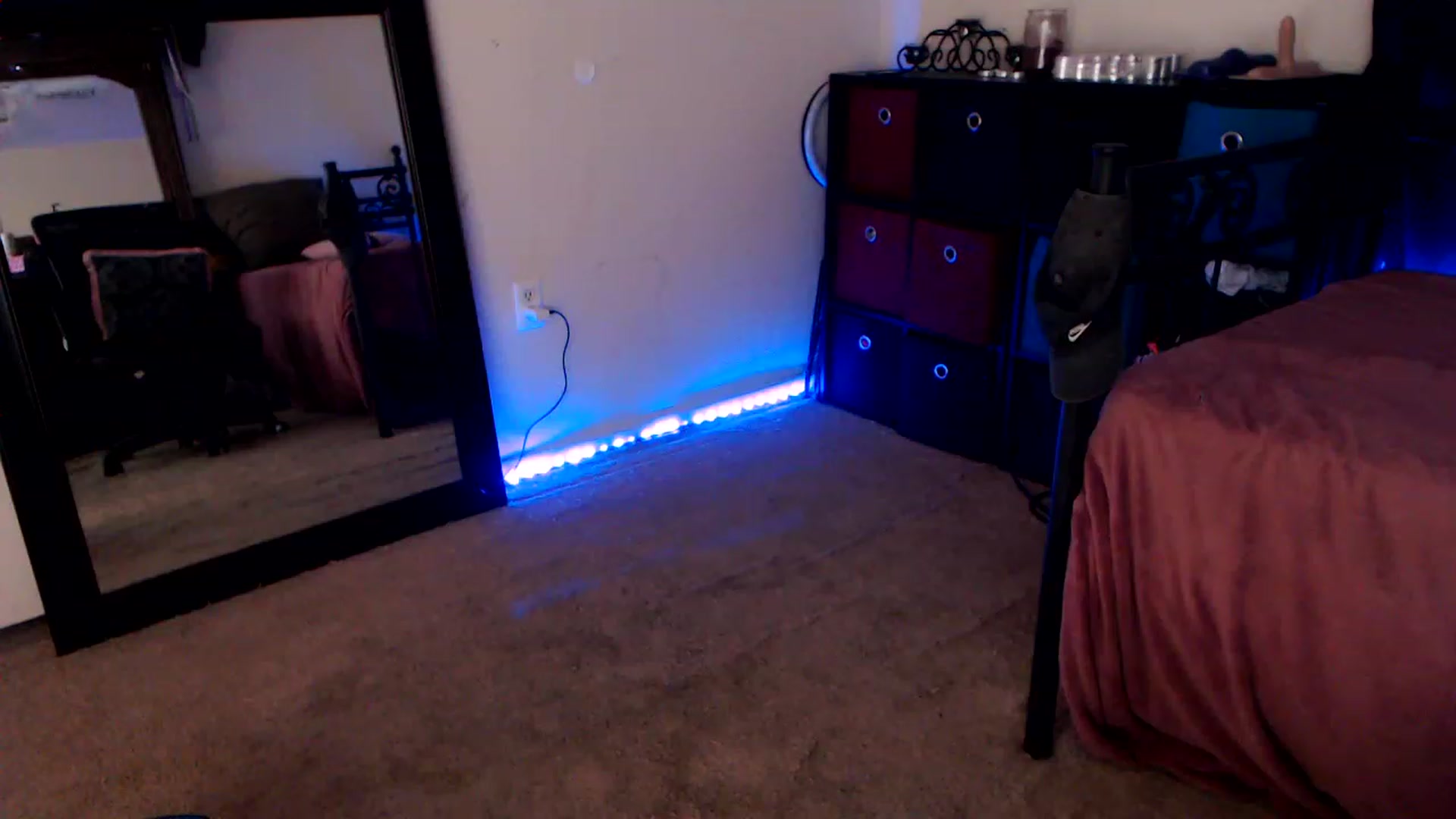 Gallery image thumbnail from SouthernSkye's myfreecams stream on, 07/28/2023, 06:23 image 19 of 20
