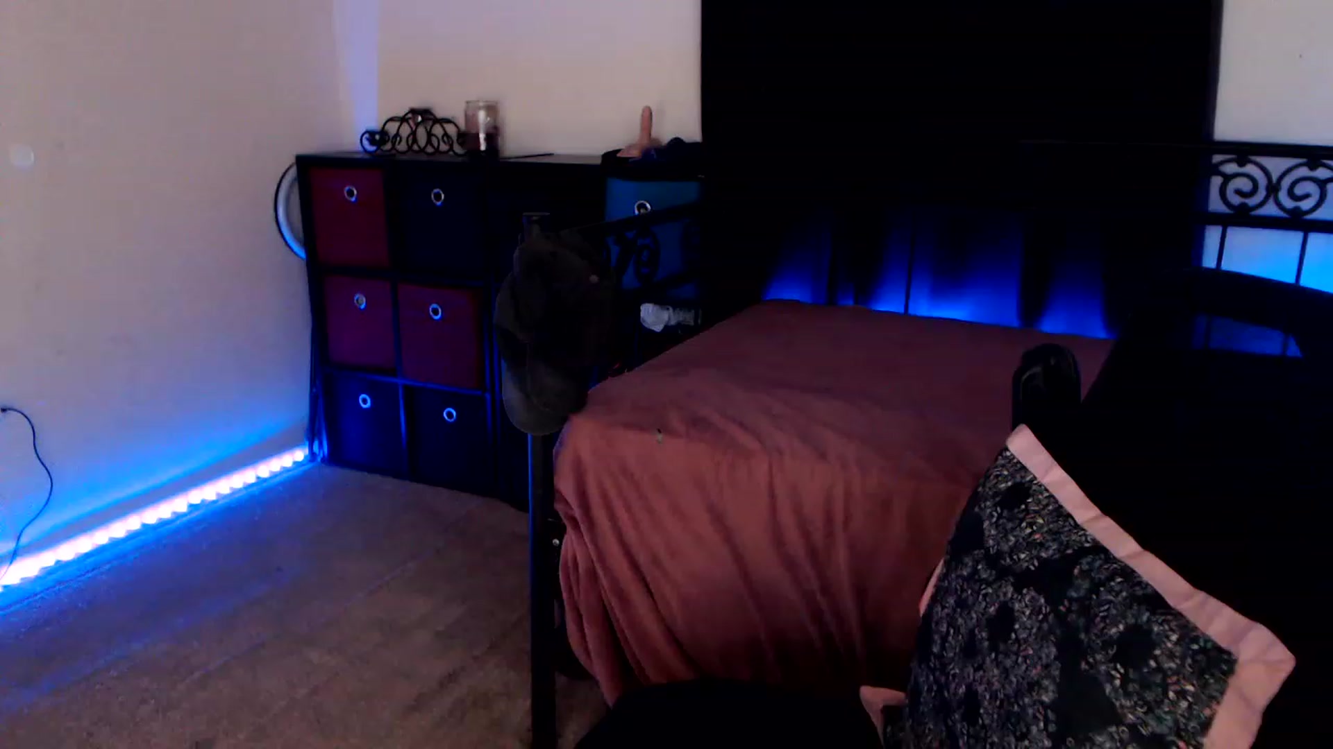 Gallery image thumbnail from SouthernSkye's myfreecams stream on, 08/12/2023, 06:41 image 11 of 20