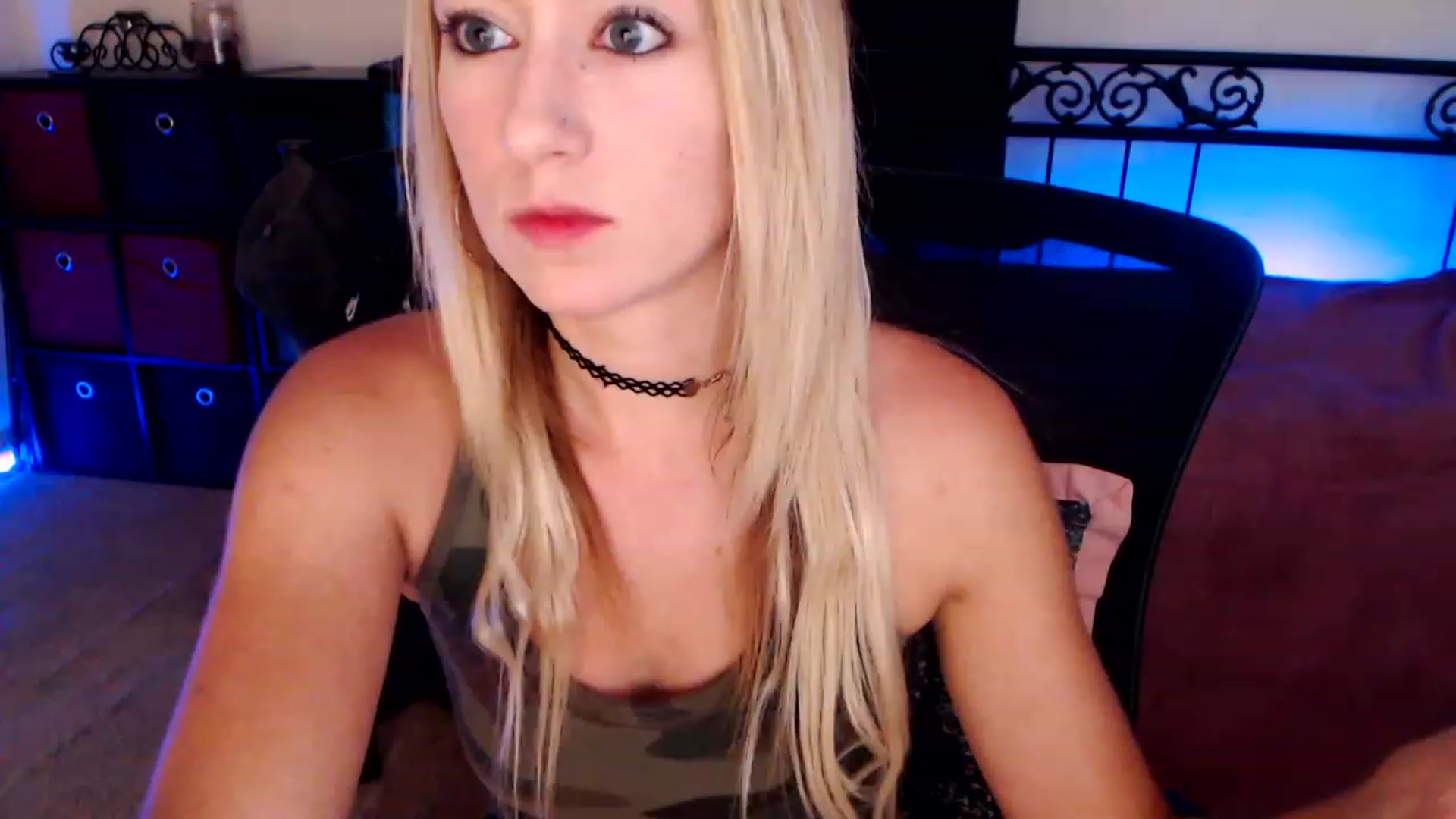 Gallery image thumbnail from SouthernSkye's myfreecams stream on, 08/17/2023, 06:47 image 8 of 20