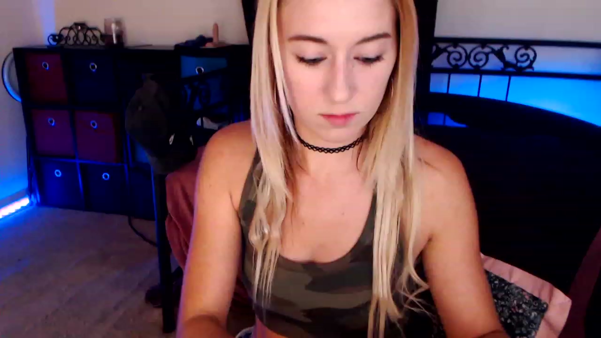 Gallery image thumbnail from SouthernSkye's myfreecams stream on, 08/17/2023, 06:47 image 2 of 20