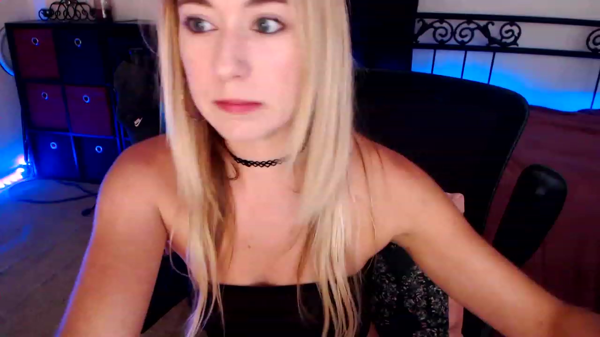 Gallery image thumbnail from SouthernSkye's myfreecams stream on, 08/22/2023, 05:19 image 2 of 20