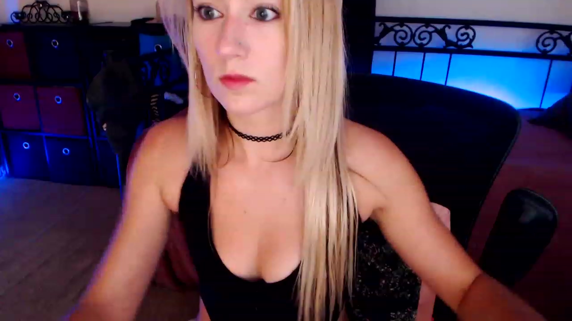 Gallery image thumbnail from SouthernSkye's myfreecams stream on, 09/04/2023, 06:20 image 13 of 20