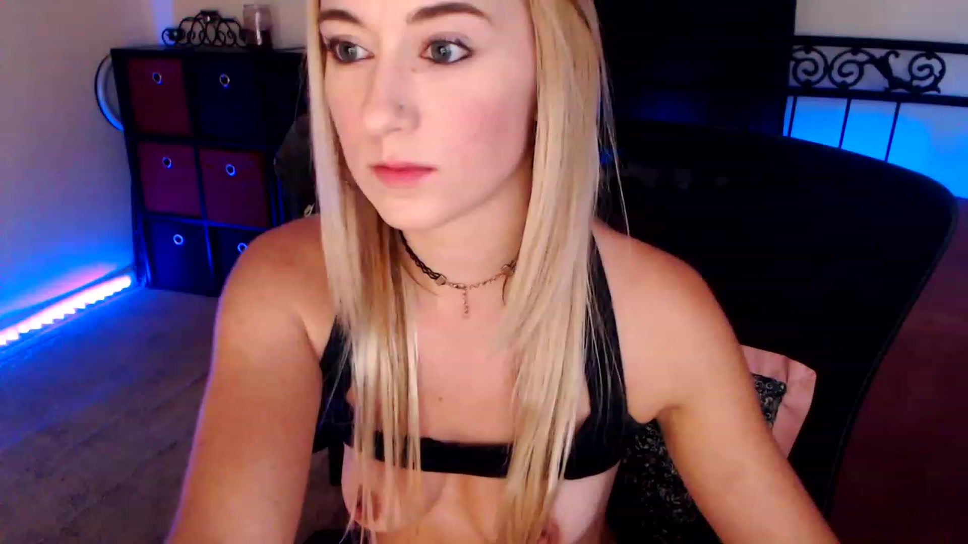 Gallery image thumbnail from SouthernSkye's myfreecams stream on, 09/13/2023, 05:52 image 10 of 20