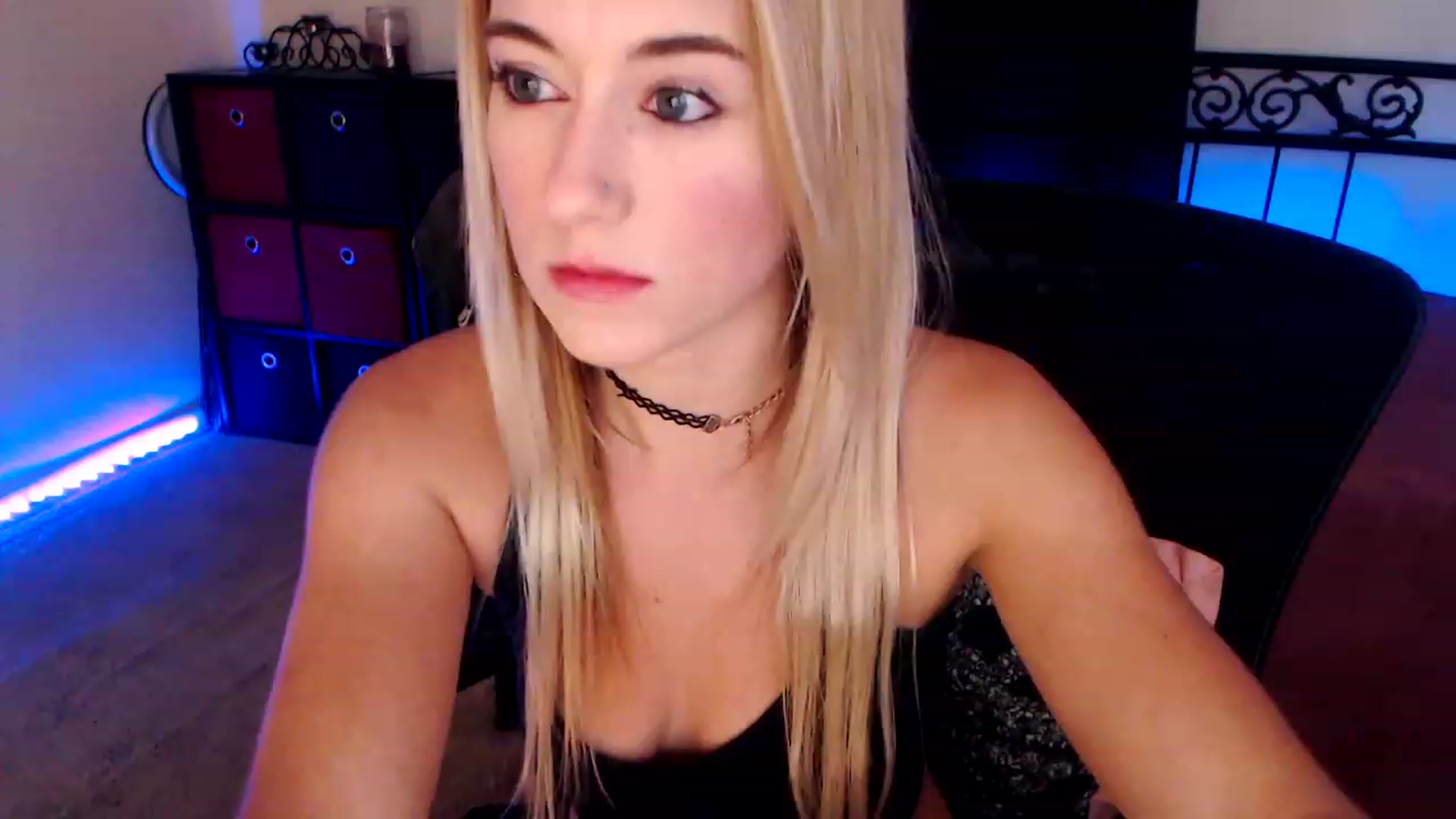 Gallery image thumbnail from SouthernSkye's myfreecams stream on, 09/13/2023, 05:52 image 9 of 20