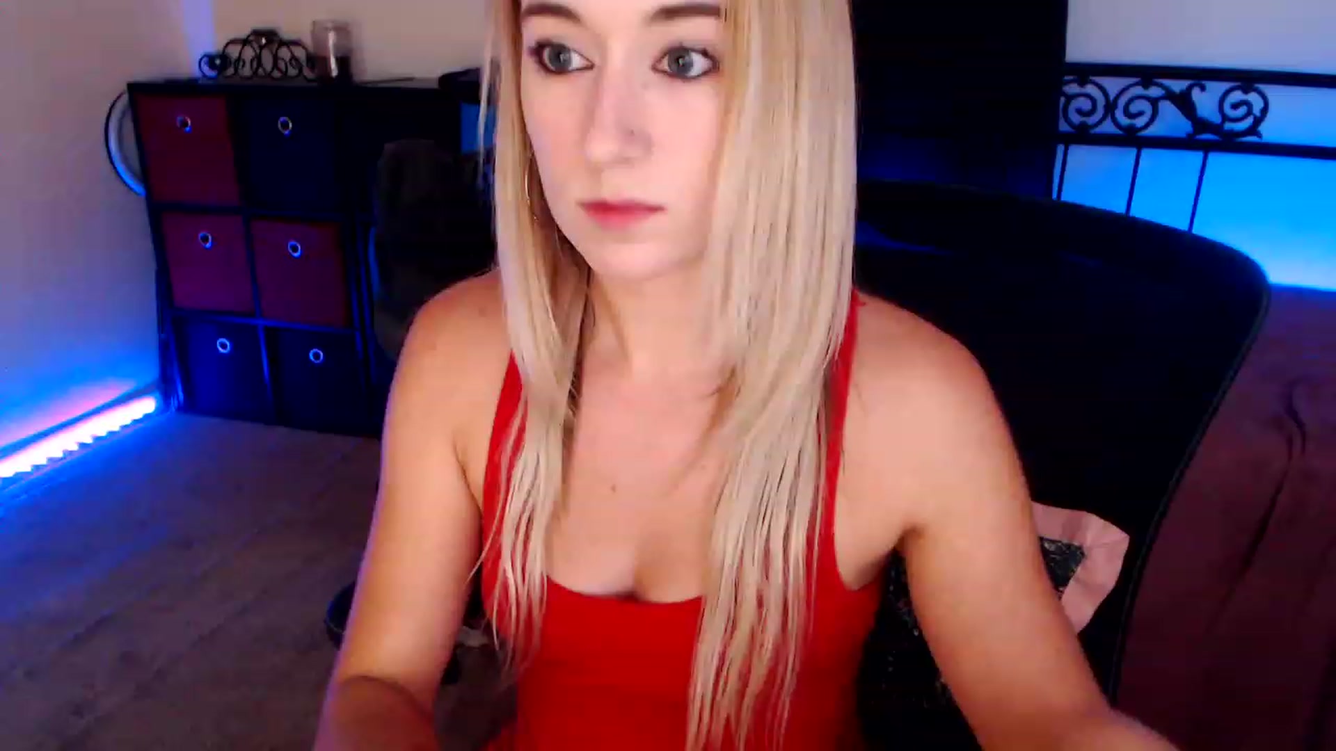 Gallery image thumbnail from SouthernSkye's myfreecams stream on, 09/15/2023, 05:16 image 4 of 20