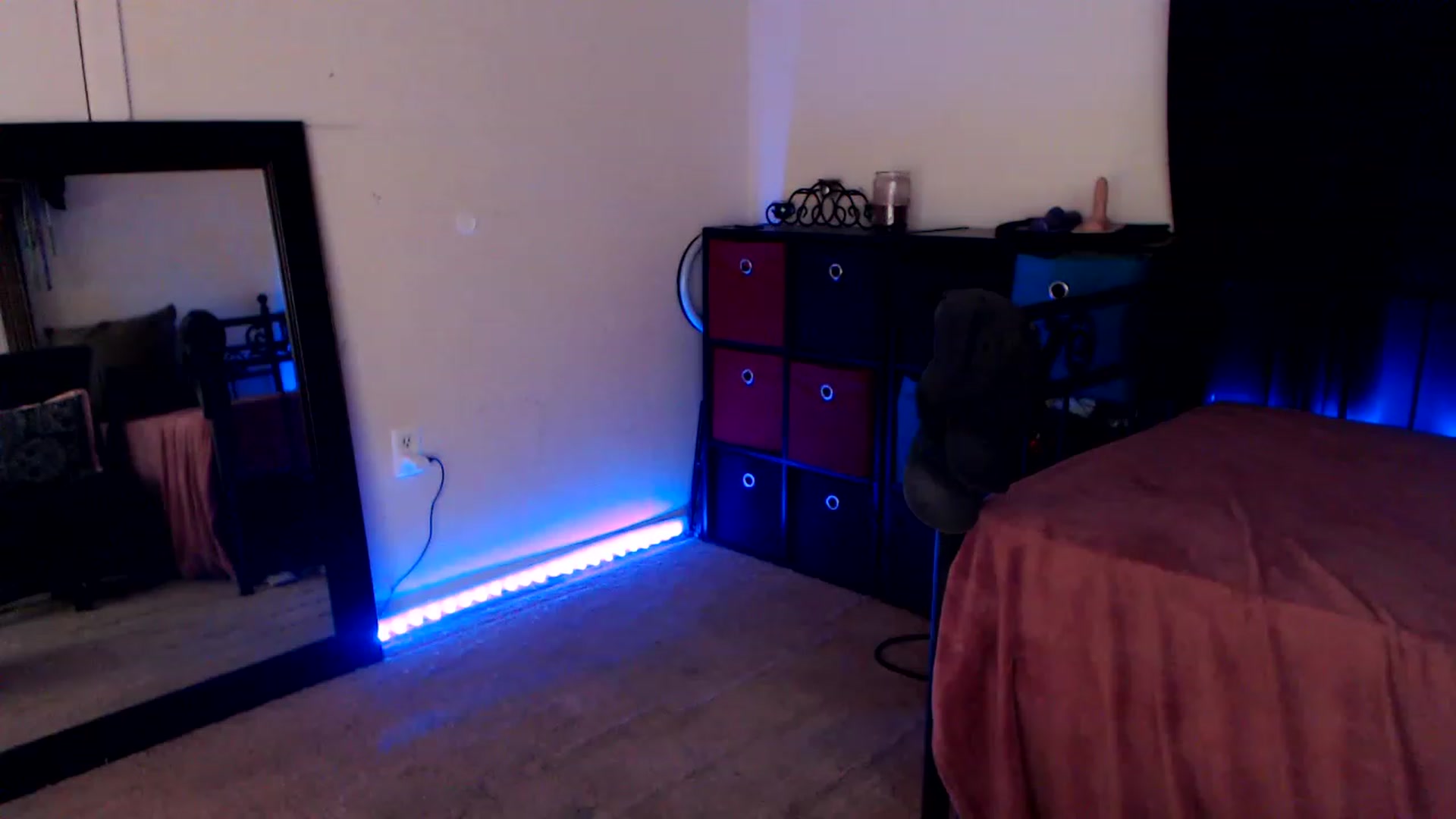 Gallery image thumbnail from SouthernSkye's myfreecams stream on, 09/15/2023, 05:16 image 19 of 20