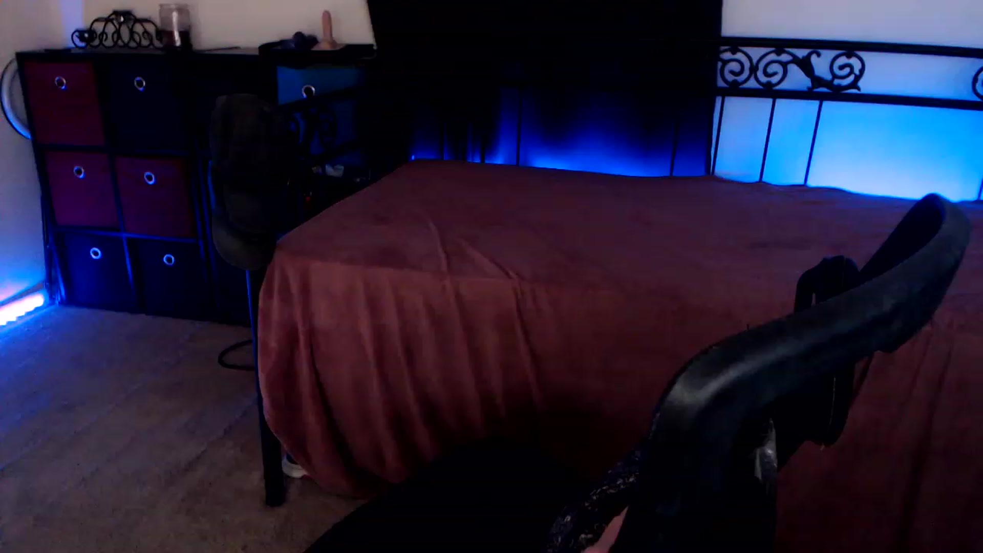 Gallery image thumbnail from SouthernSkye's myfreecams stream on, 09/15/2023, 05:16 image 14 of 20