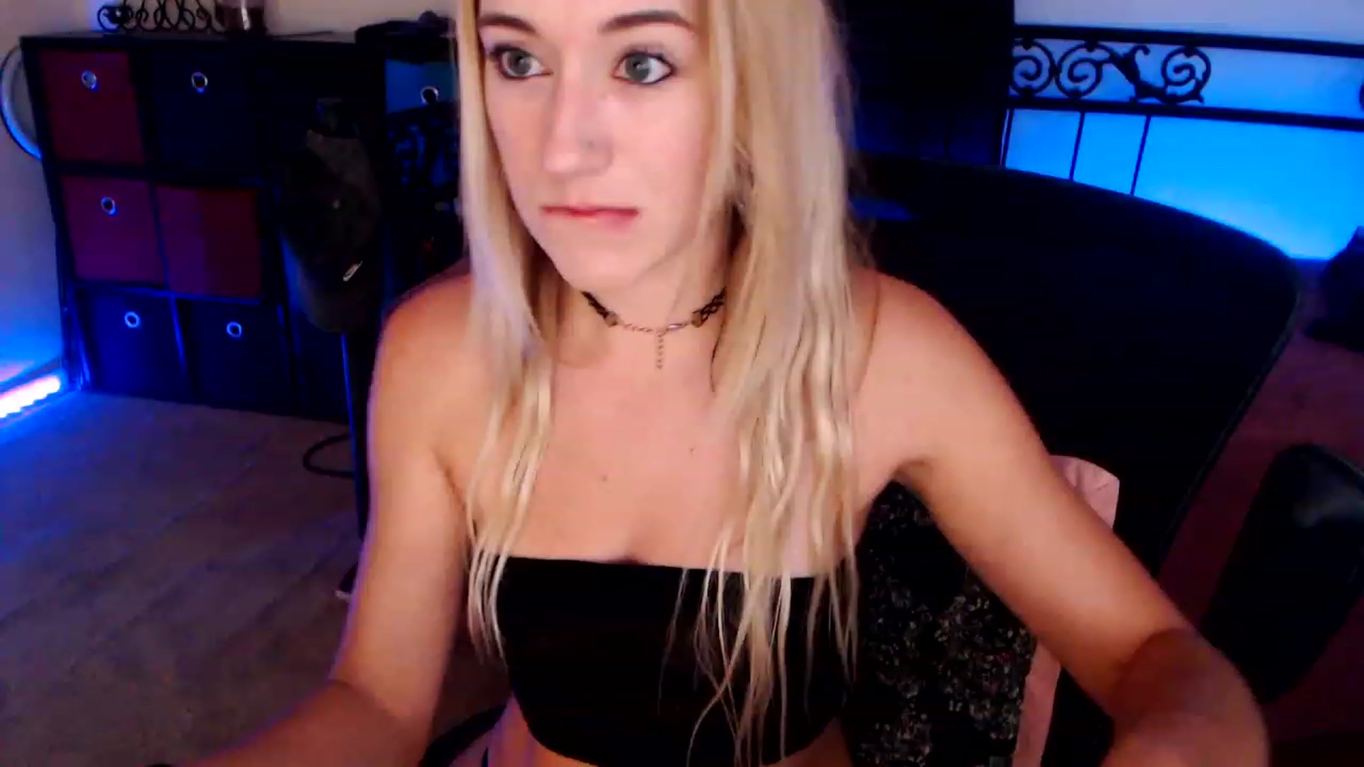 Gallery image thumbnail from SouthernSkye's myfreecams stream on, 09/16/2023, 07:01 image 17 of 20