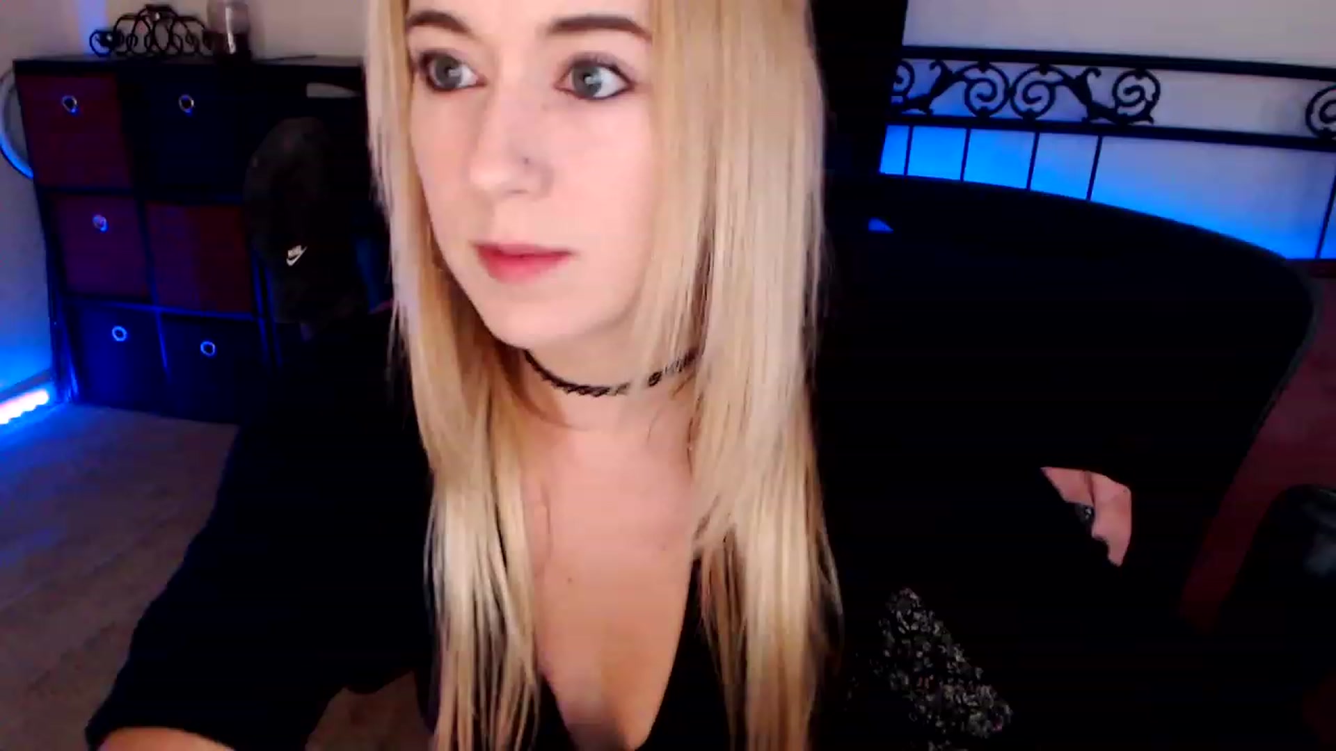 Gallery image thumbnail from SouthernSkye's myfreecams stream on, 09/26/2023, 06:35 image 1 of 20