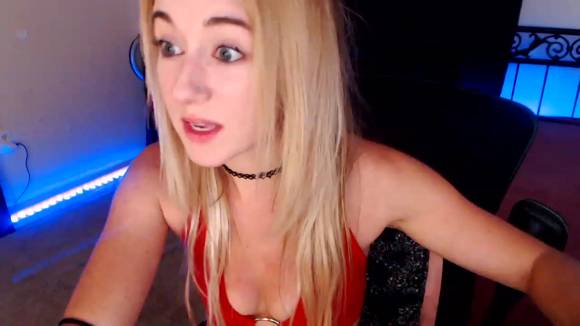Gallery image thumbnail from SouthernSkye's myfreecams stream on, 09/27/2023, 06:06 image 17 of 20