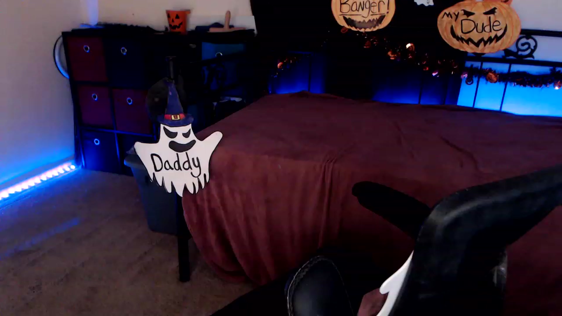 Gallery image thumbnail from SouthernSkye's myfreecams stream on, 10/16/2023, 05:59 image 15 of 20
