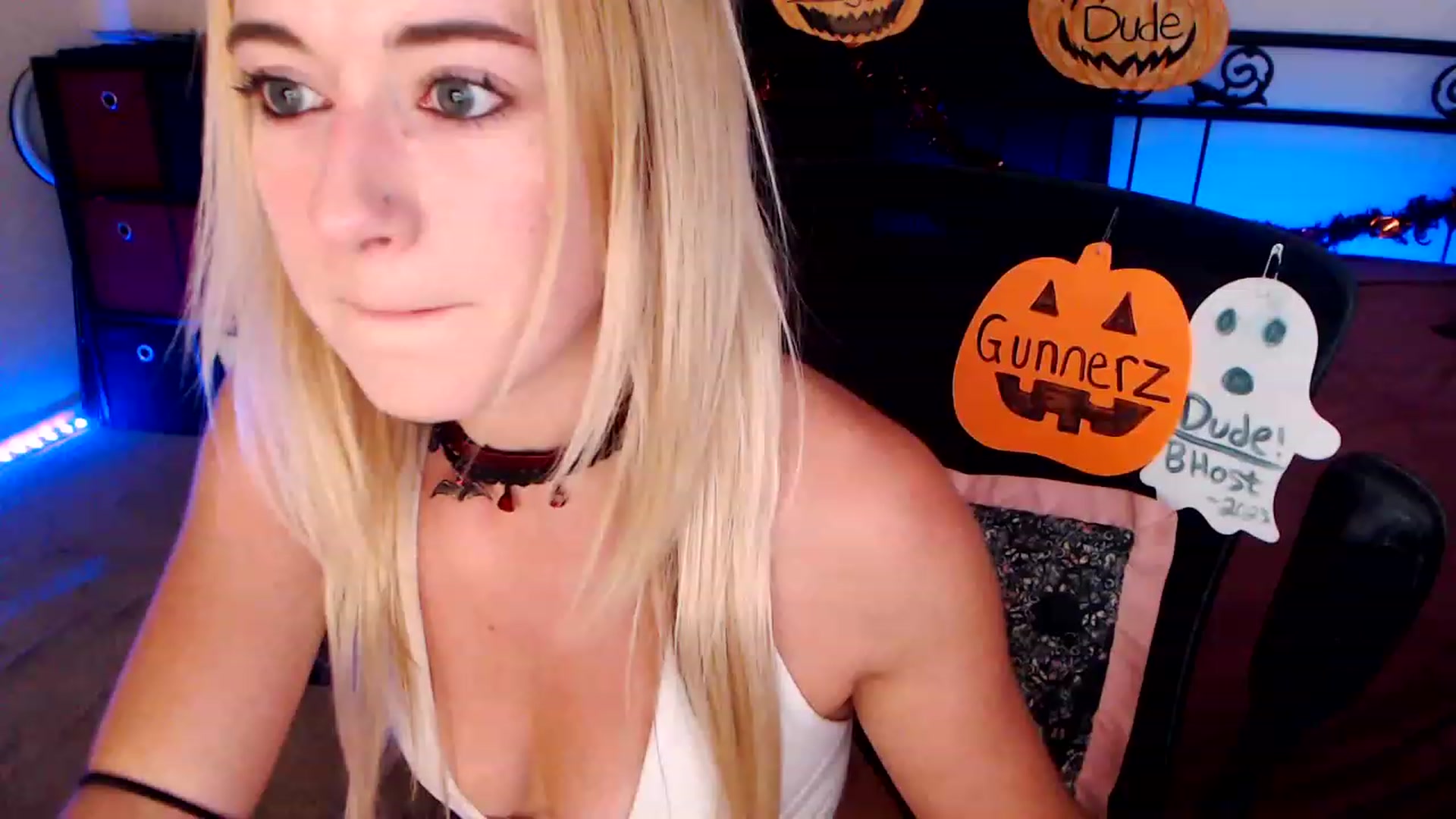Gallery image thumbnail from SouthernSkye's myfreecams stream on, 10/19/2023, 06:38 image 3 of 20