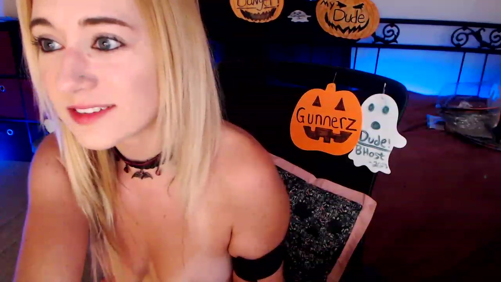 Gallery image thumbnail from SouthernSkye's myfreecams stream on, 10/20/2023, 06:48 image 6 of 20