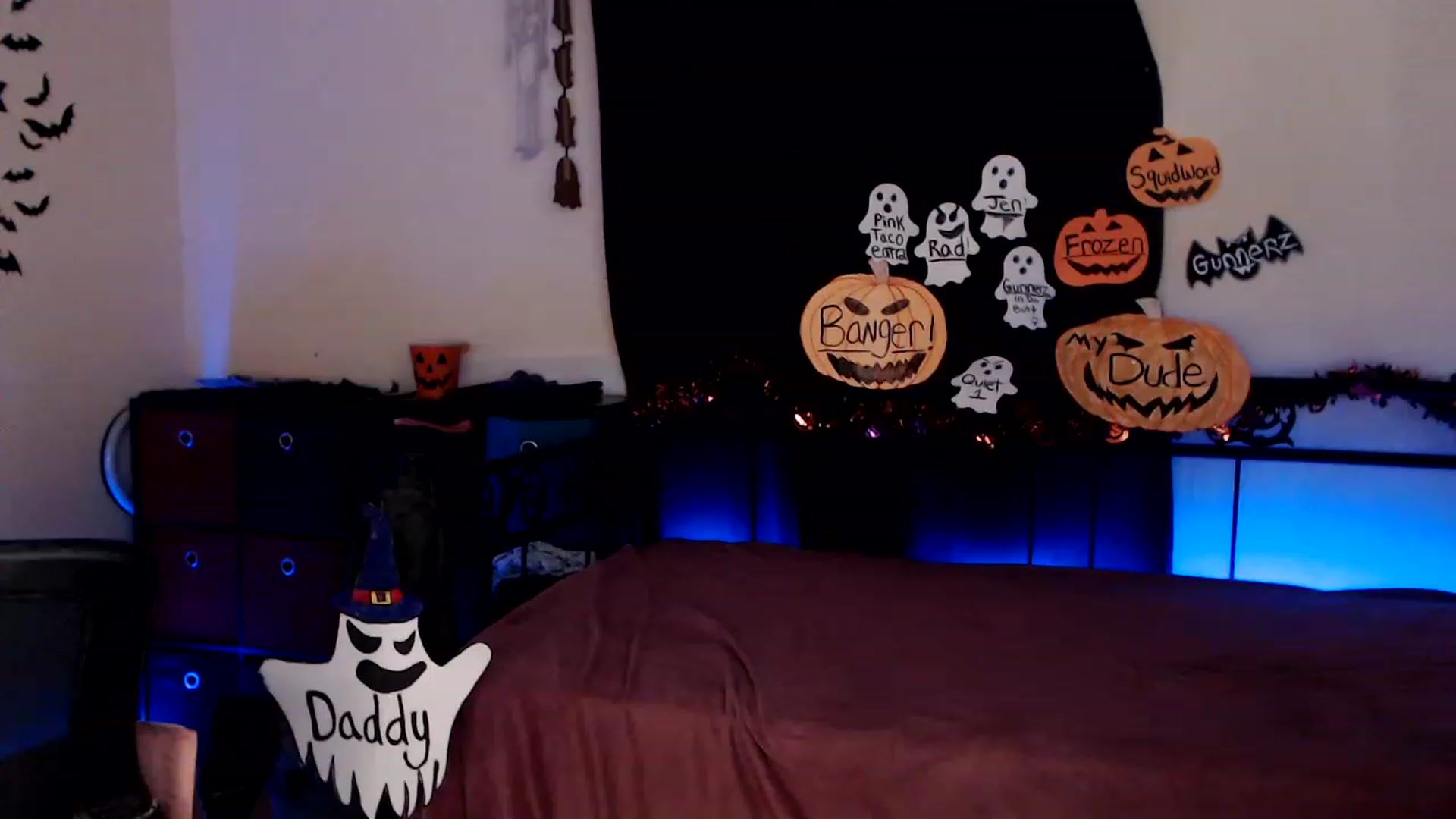 Gallery image thumbnail from SouthernSkye's myfreecams stream on, 10/21/2023, 07:53 image 3 of 20