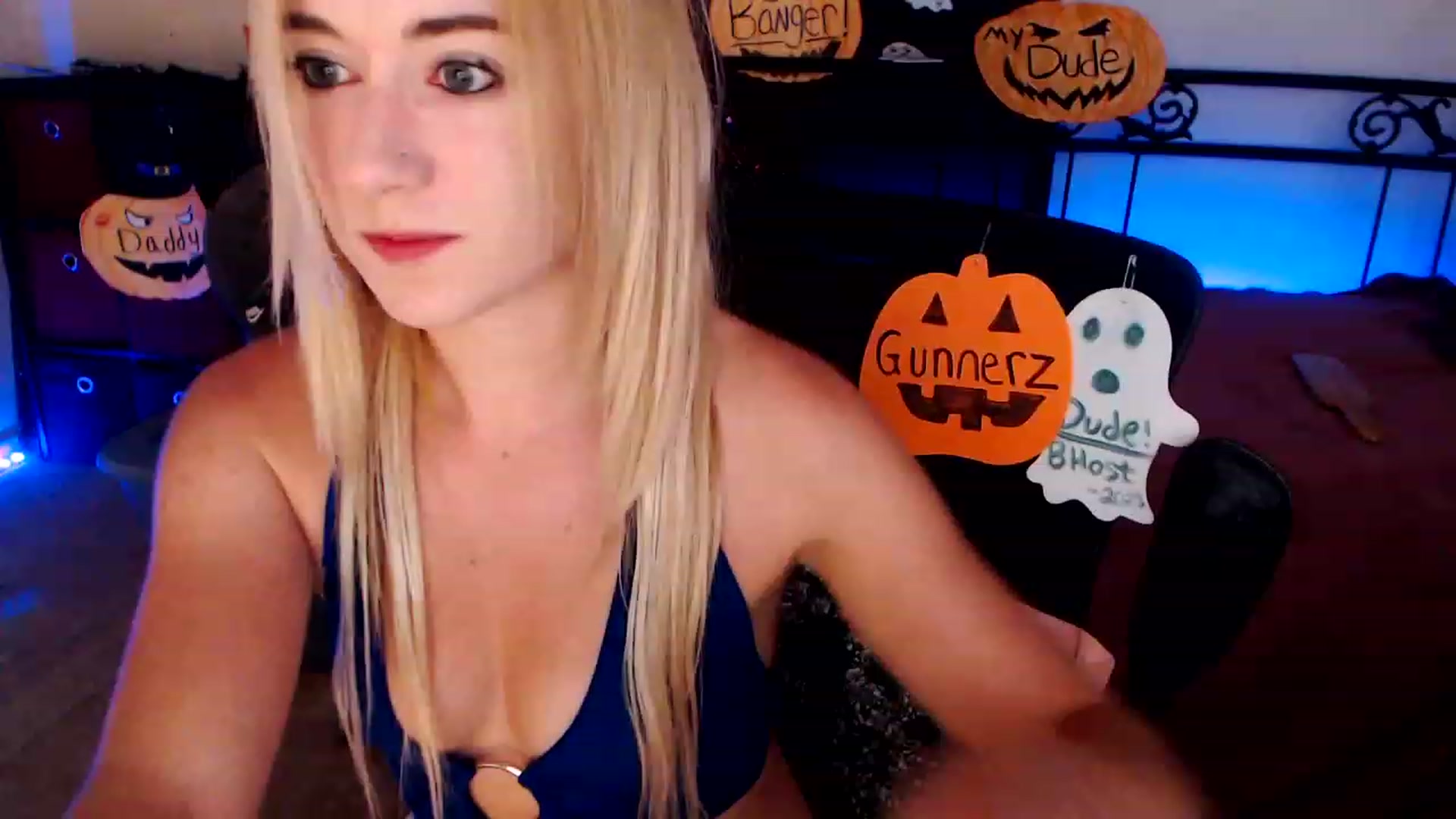 Gallery image thumbnail from SouthernSkye's myfreecams stream on, 10/23/2023, 05:42 image 18 of 20