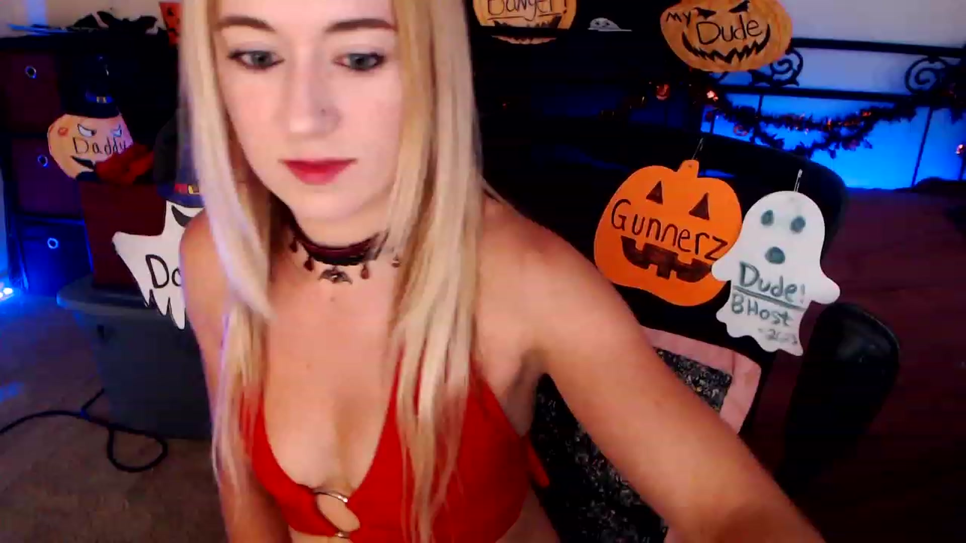 Gallery image thumbnail from SouthernSkye's myfreecams stream on, 10/25/2023, 05:56 image 3 of 20