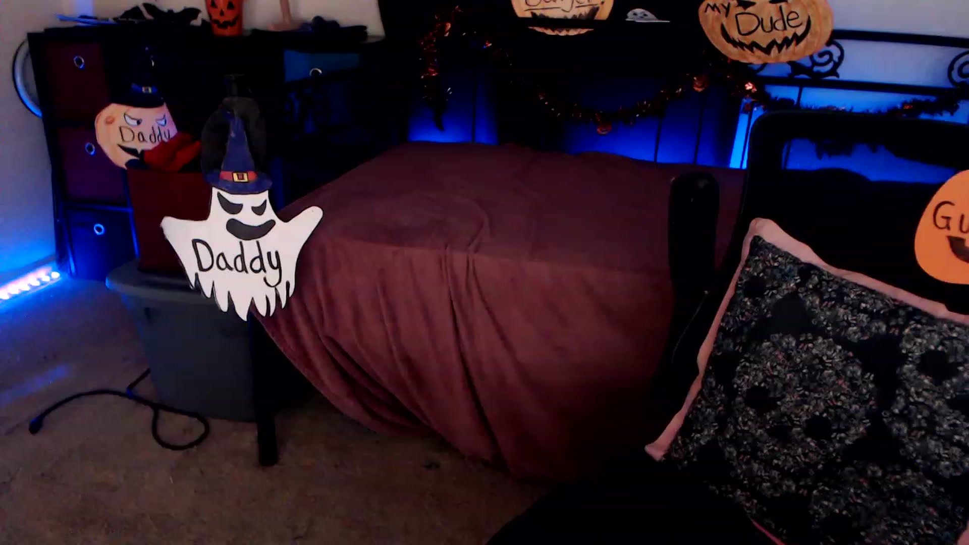 Gallery image thumbnail from SouthernSkye's myfreecams stream on, 10/25/2023, 05:56 image 1 of 20