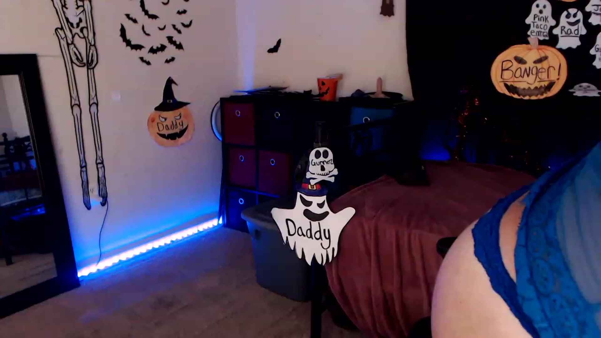 Gallery image thumbnail from SouthernSkye's myfreecams stream on, 10/29/2023, 06:14 image 18 of 20