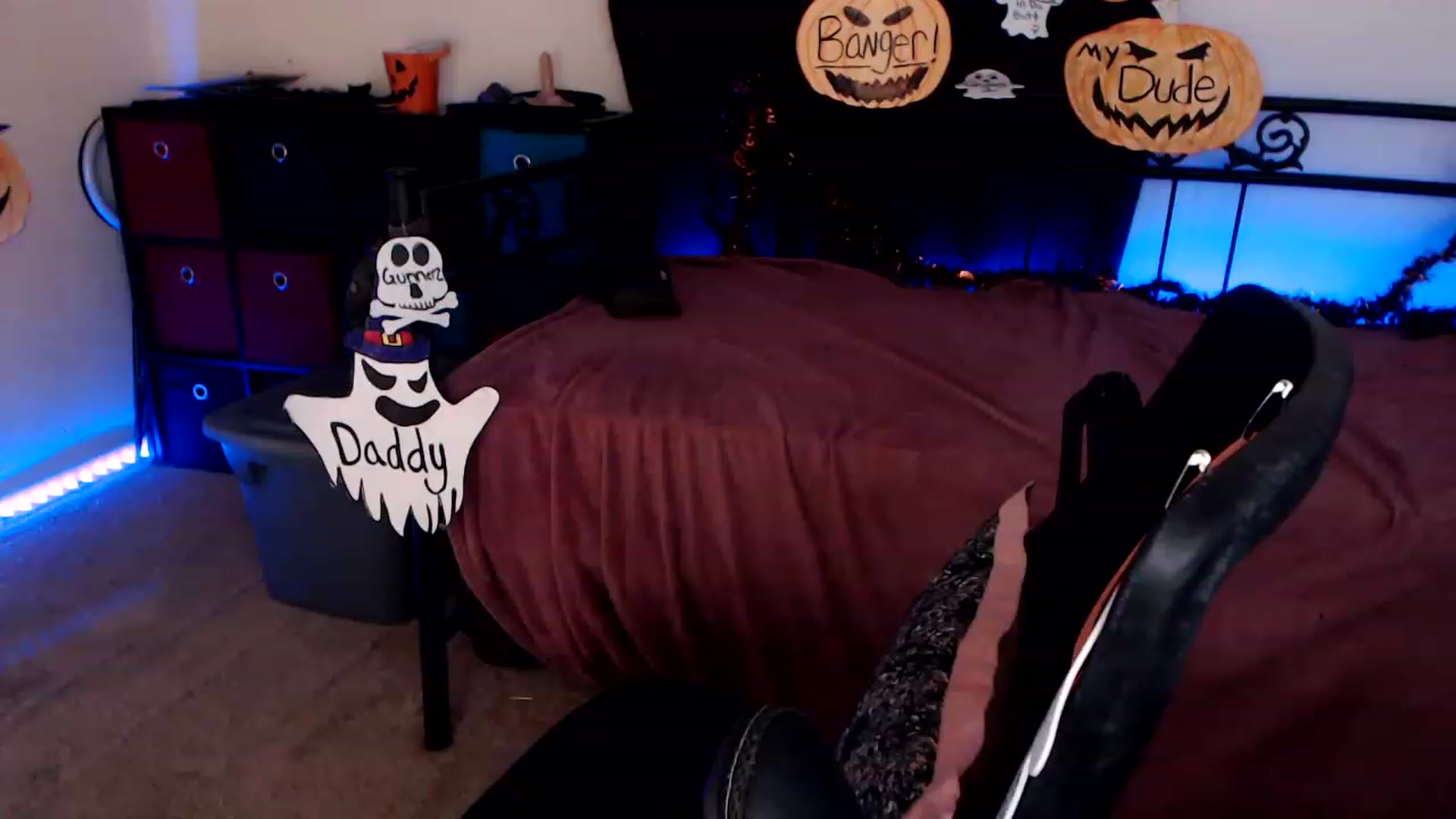 Gallery image thumbnail from SouthernSkye's myfreecams stream on, 10/29/2023, 06:14 image 13 of 20