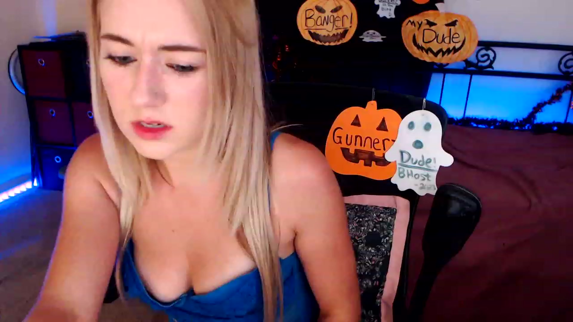 Gallery image thumbnail from SouthernSkye's myfreecams stream on, 10/29/2023, 06:14 image 4 of 20