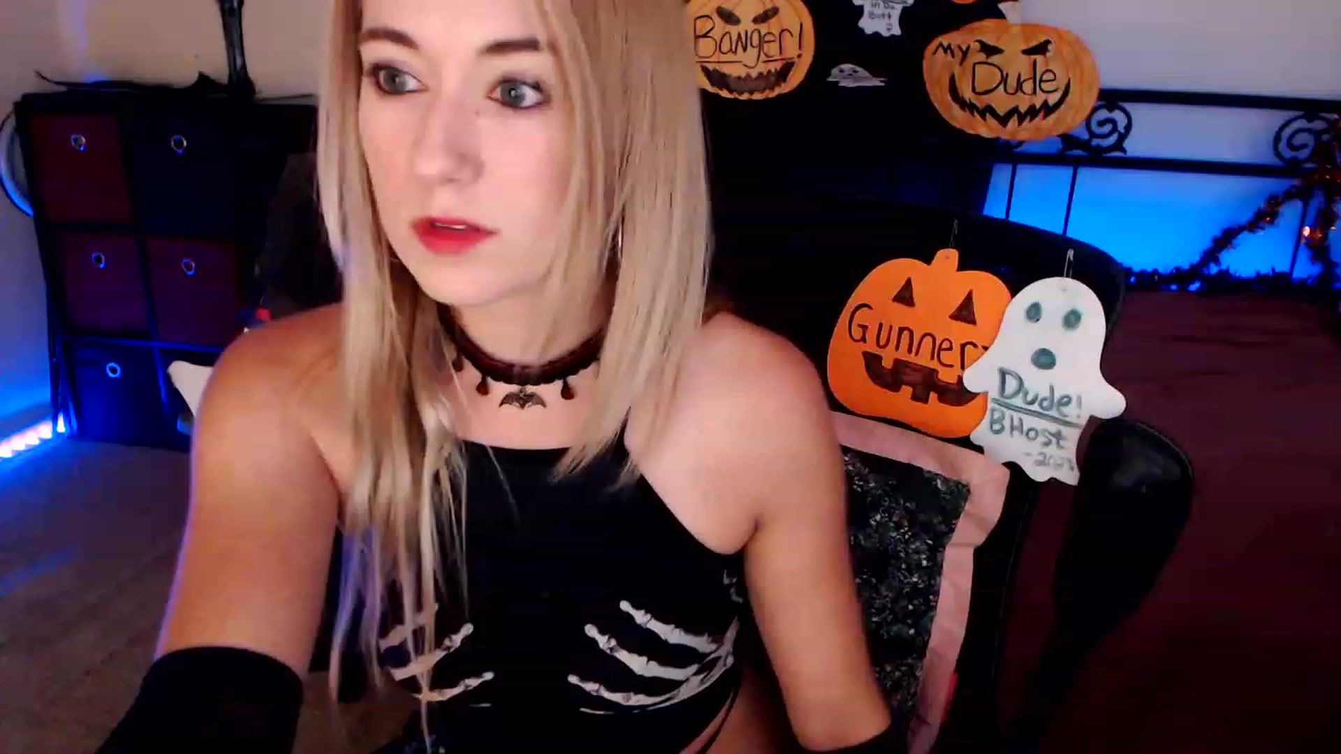 Gallery image thumbnail from SouthernSkye's myfreecams stream on, 11/01/2023, 06:10 image 16 of 20
