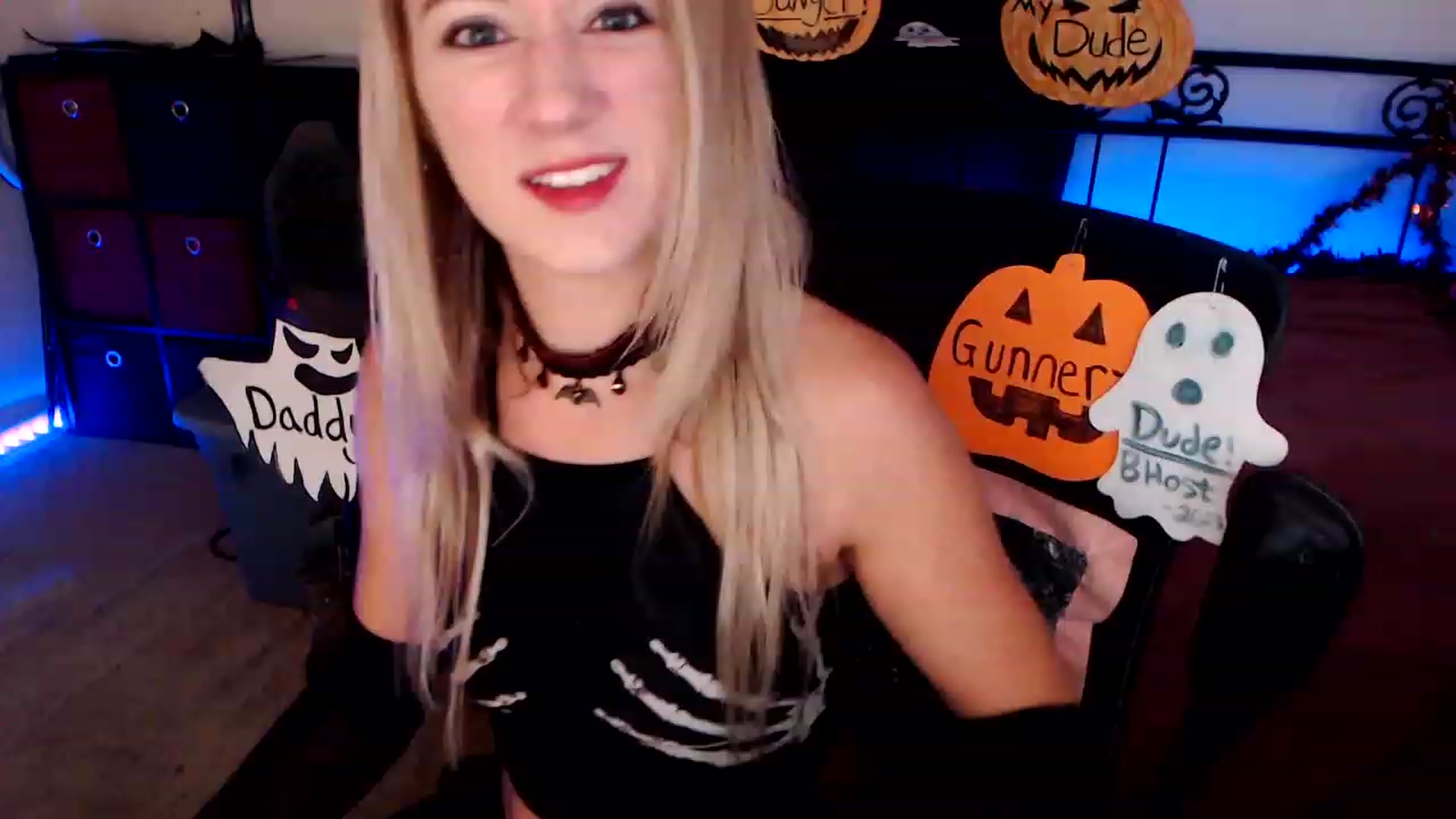 Gallery image thumbnail from SouthernSkye's myfreecams stream on, 11/01/2023, 06:10 image 3 of 20