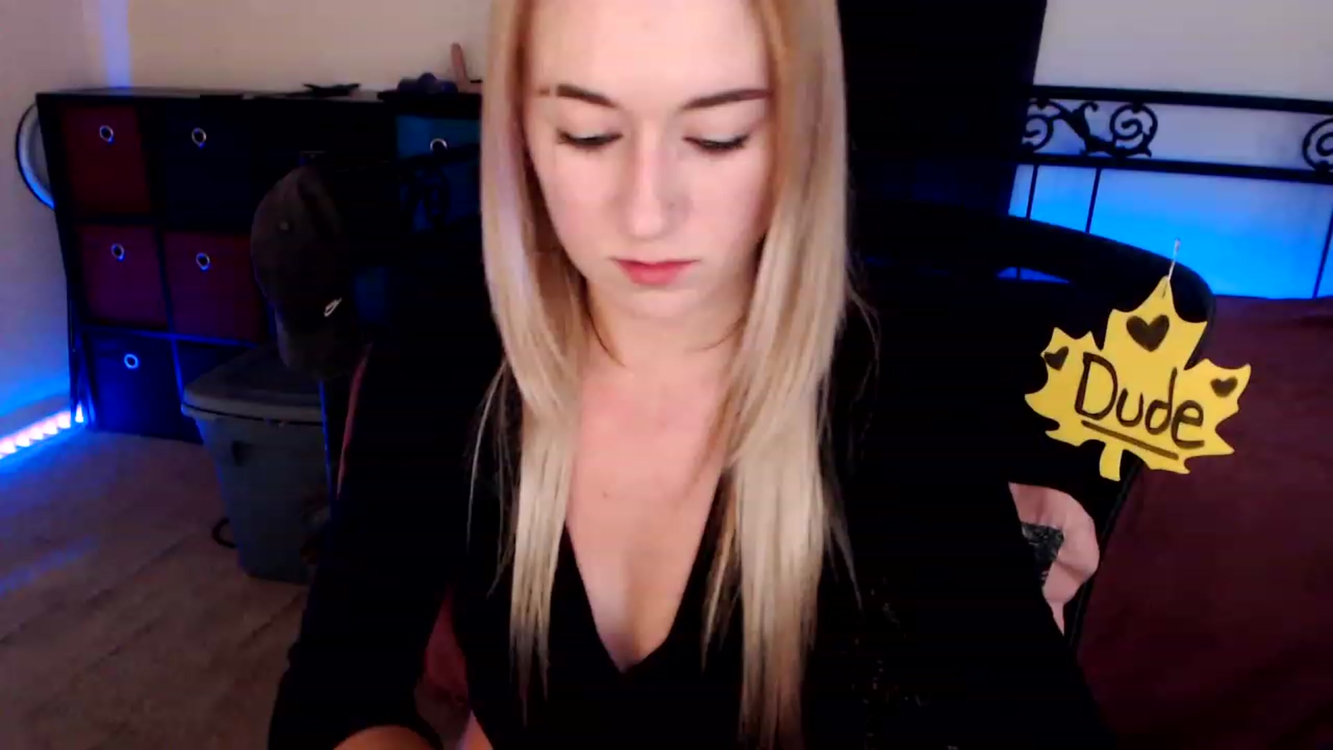 Gallery image thumbnail from SouthernSkye's myfreecams stream on, 11/03/2023, 04:53 image 10 of 20