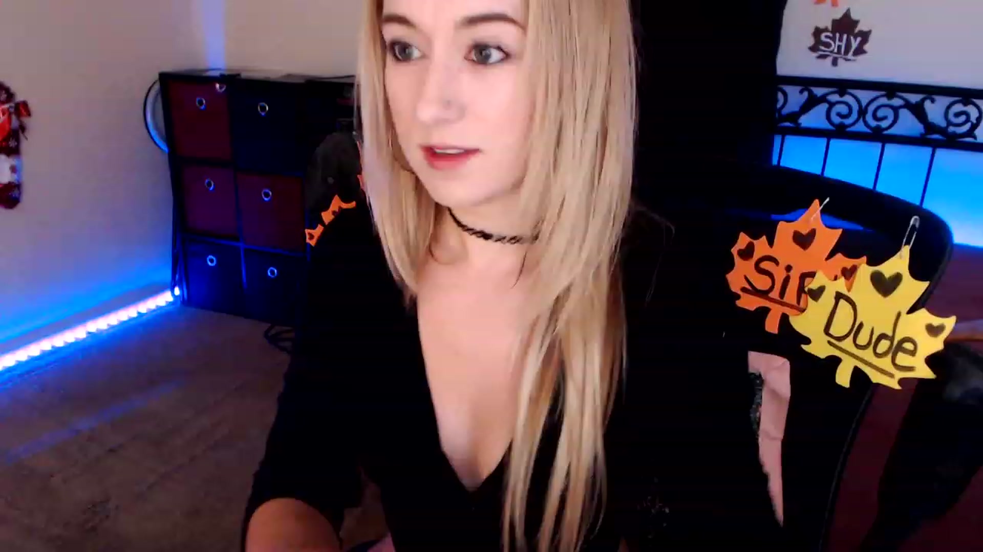Gallery image thumbnail from SouthernSkye's myfreecams stream on, 11/16/2023, 06:00 image 1 of 20