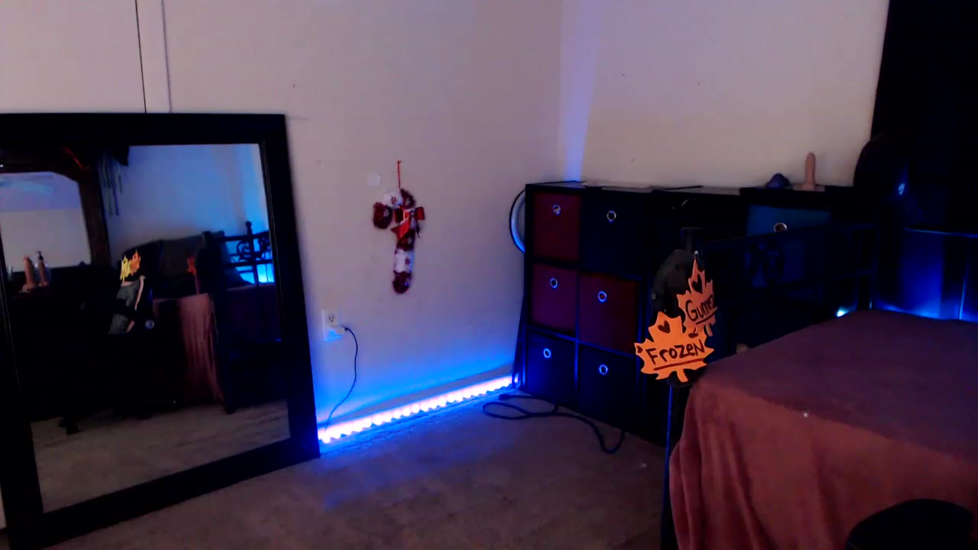 Gallery image thumbnail from SouthernSkye's myfreecams stream on, 11/28/2023, 06:04 image 20 of 20